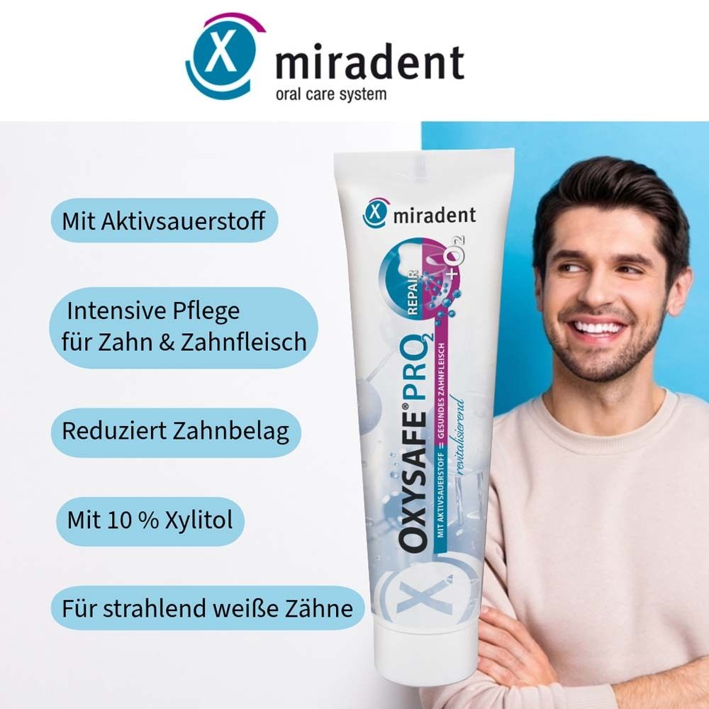 Mann lächelt. Neben ihm: Tube miradent OXYSAFE® PRO². Text: Mit Aktivsauerstoff, gesunde Zähne.