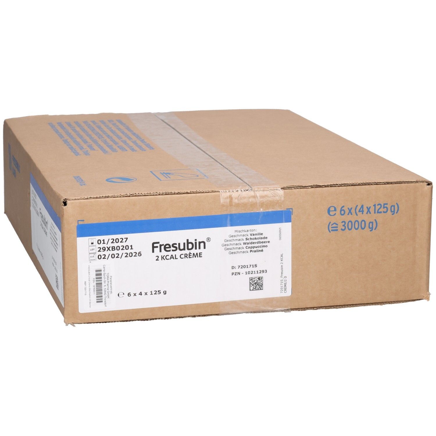 Karton mit Produktetikett. Aufschrift: Fresubin 2 kcal Crème. Enthält 6 x 4 Becher. MHD 01/2027.