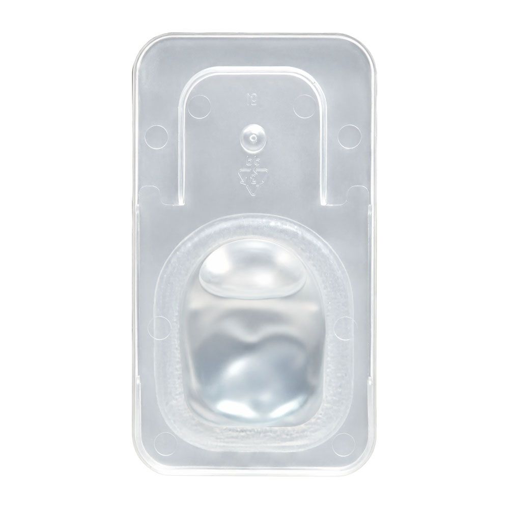 Einzelne Kontaktlinse in ihrer sterilen Aufbewahrungsblisterpackung.