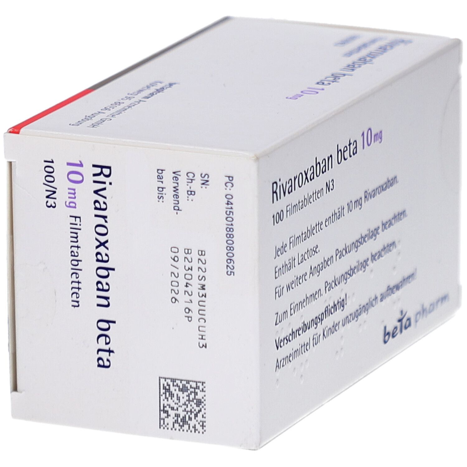 Schachtel "Rivaroxaban beta 10mg Filmtabletten". Weiße Verpackung mit blauer Schrift und "beta pharm" Logo. Verfallsdatum.