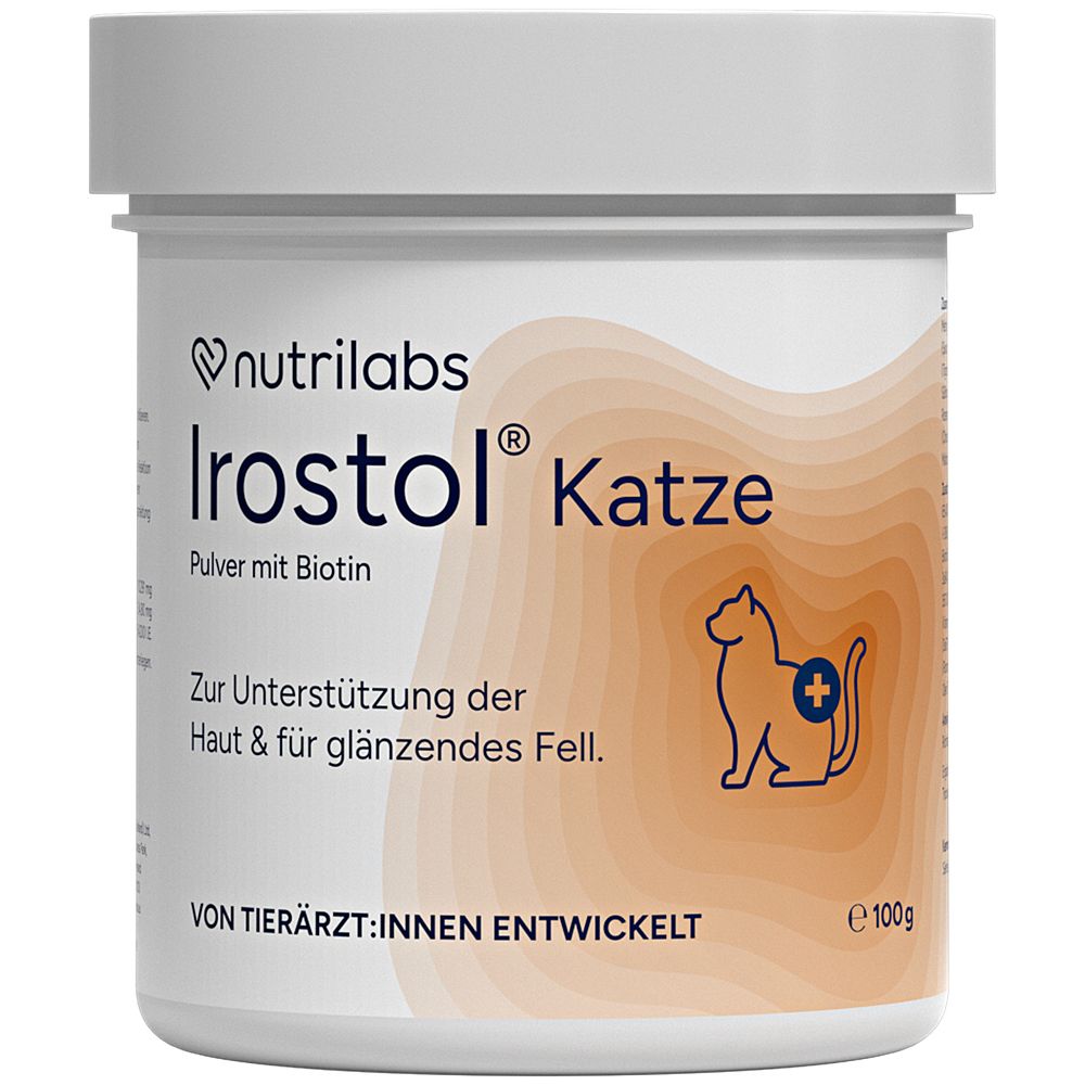 Weiße Dose mit Irostol® Katze. Aufschrift: Pulver mit Biotin. Illustration einer Katze. Text: Zur Unterstützung der Haut & für glänzendes Fell.