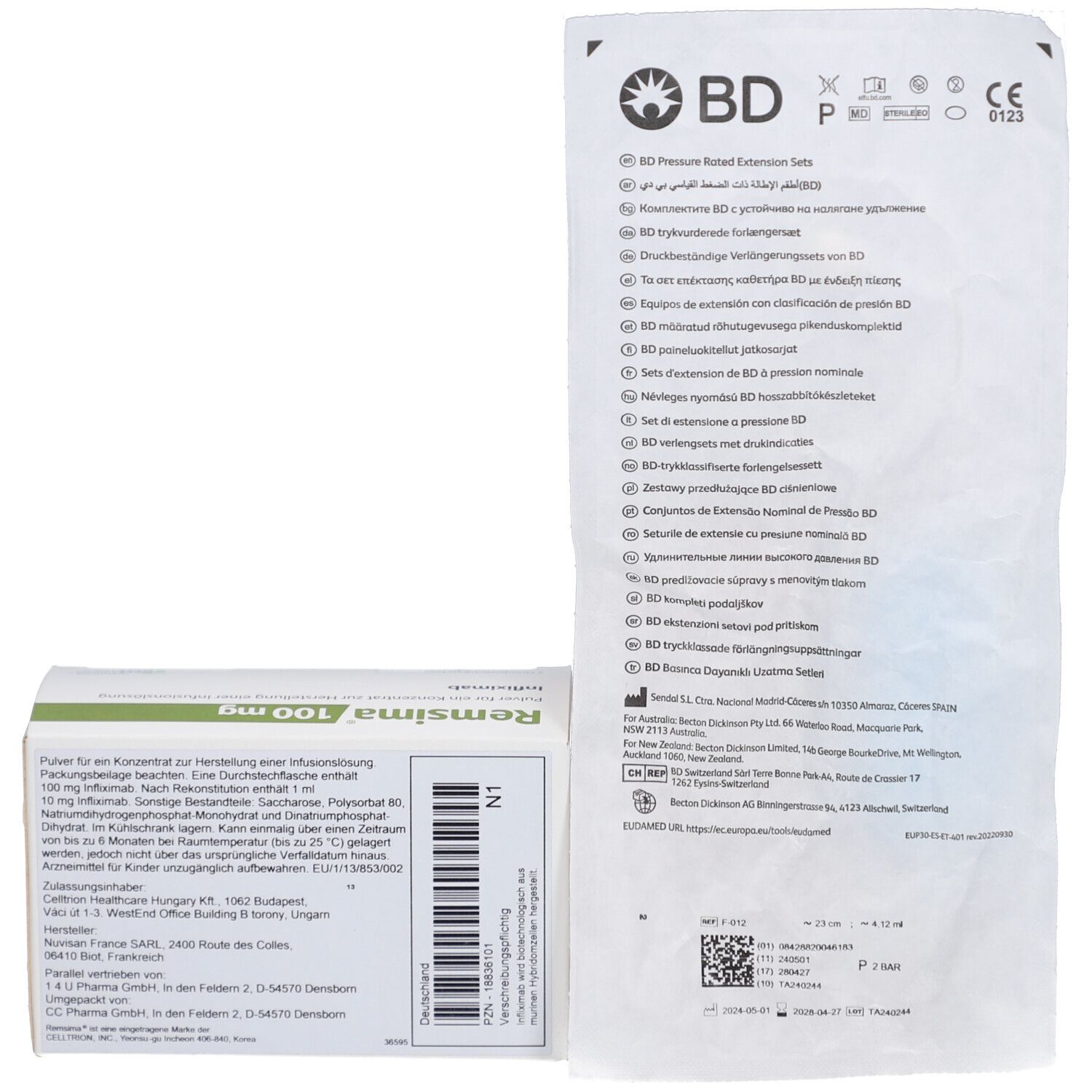 Packung REMSIMA 100 mg und Infusionsbesteck. Packung mit Produktinformationen. Infusionsbesteck in Folienverpackung.