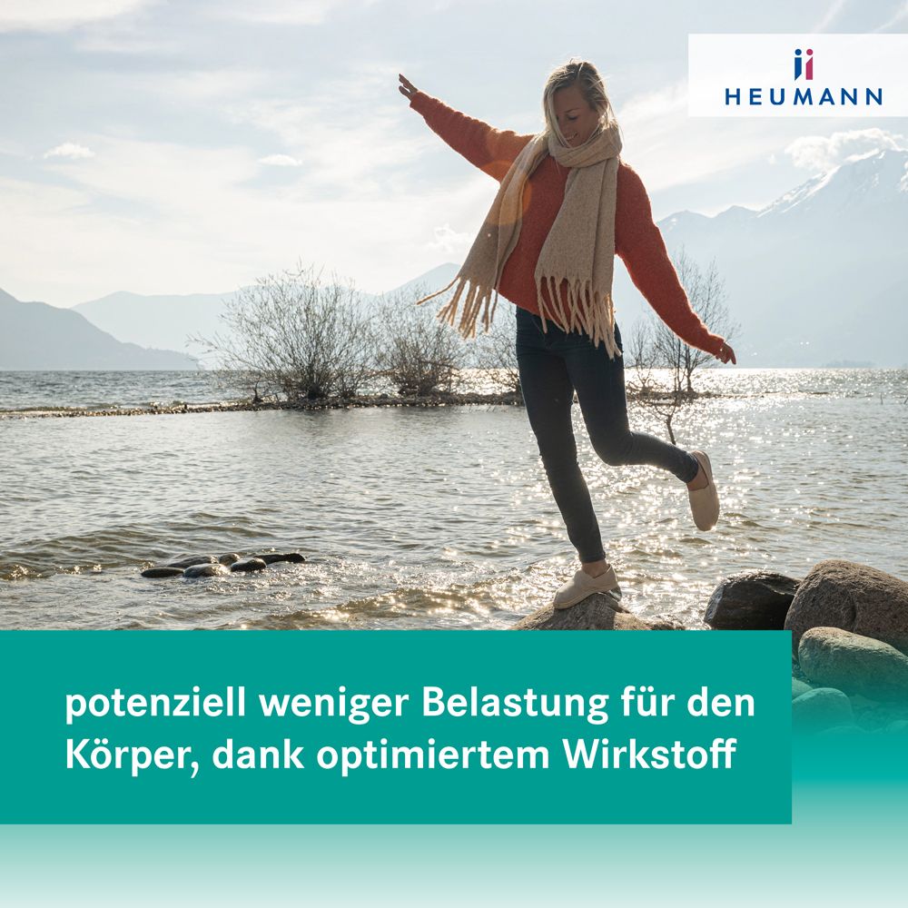 Frau läuft am See entlang. Text: potenziell weniger Belastung für den Körper, dank optimiertem Wirkstoff.
