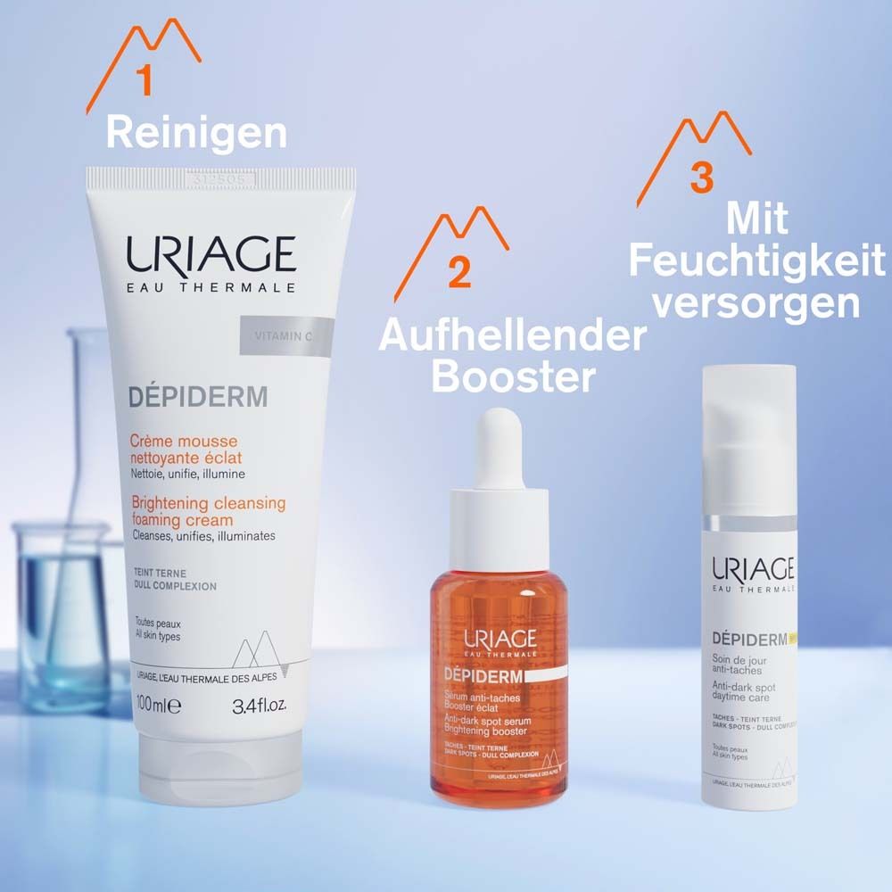 Drei Produkte nebeneinander. Links: Reinigungscreme. Mitte: Aufhellender Booster. Rechts: Anti-Dark Spot.