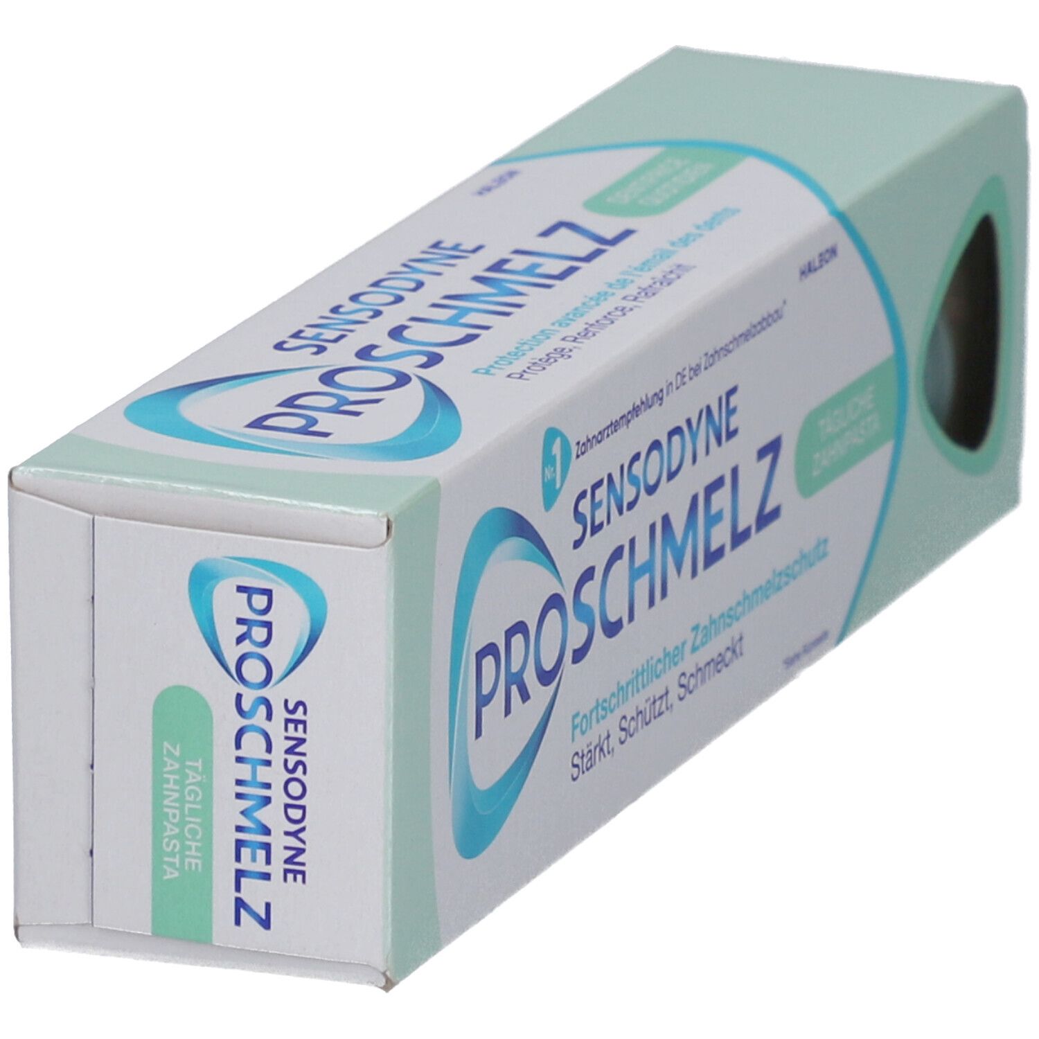 Zahnpasta-Schachtel. Marke: SENSODYNE PROSCHMELZ. Türkis-weißes Design. Aufschrift: Tägliche Zahnpasta. Schachtel schräg.
