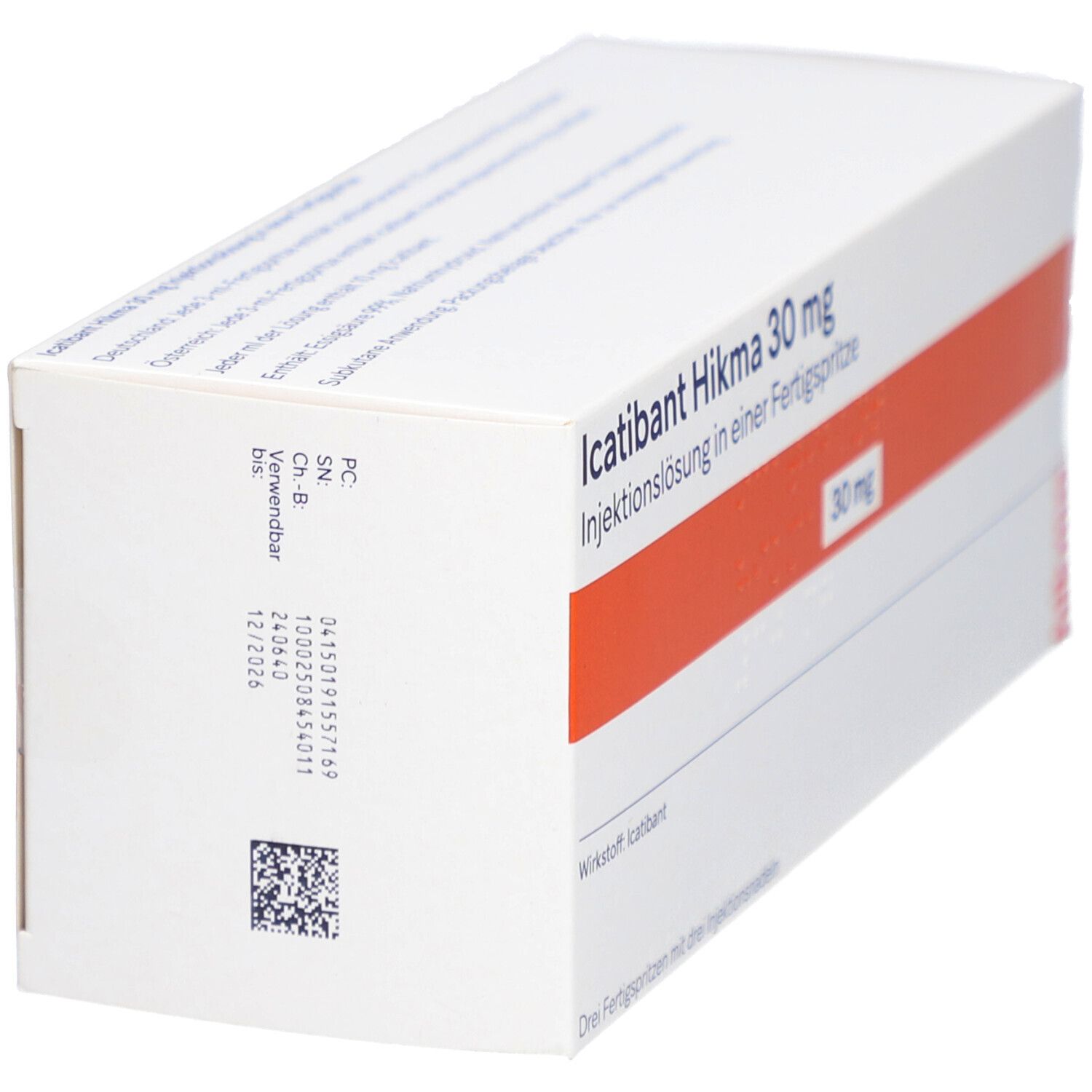 Karton, Seitenansicht. Aufschrift: Icatinibant Hikma 30 mg. Orangefarbener Streifen. Barcode und Verfallsdatum.