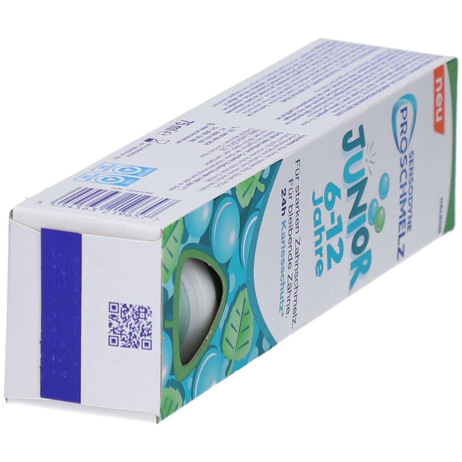Zahnpasta-Verpackung. Sensodyne ProSchmelz Junior, 6-12 Jahre. Grün, weiß und blau. Mit Schriftzügen und Illustrationen.