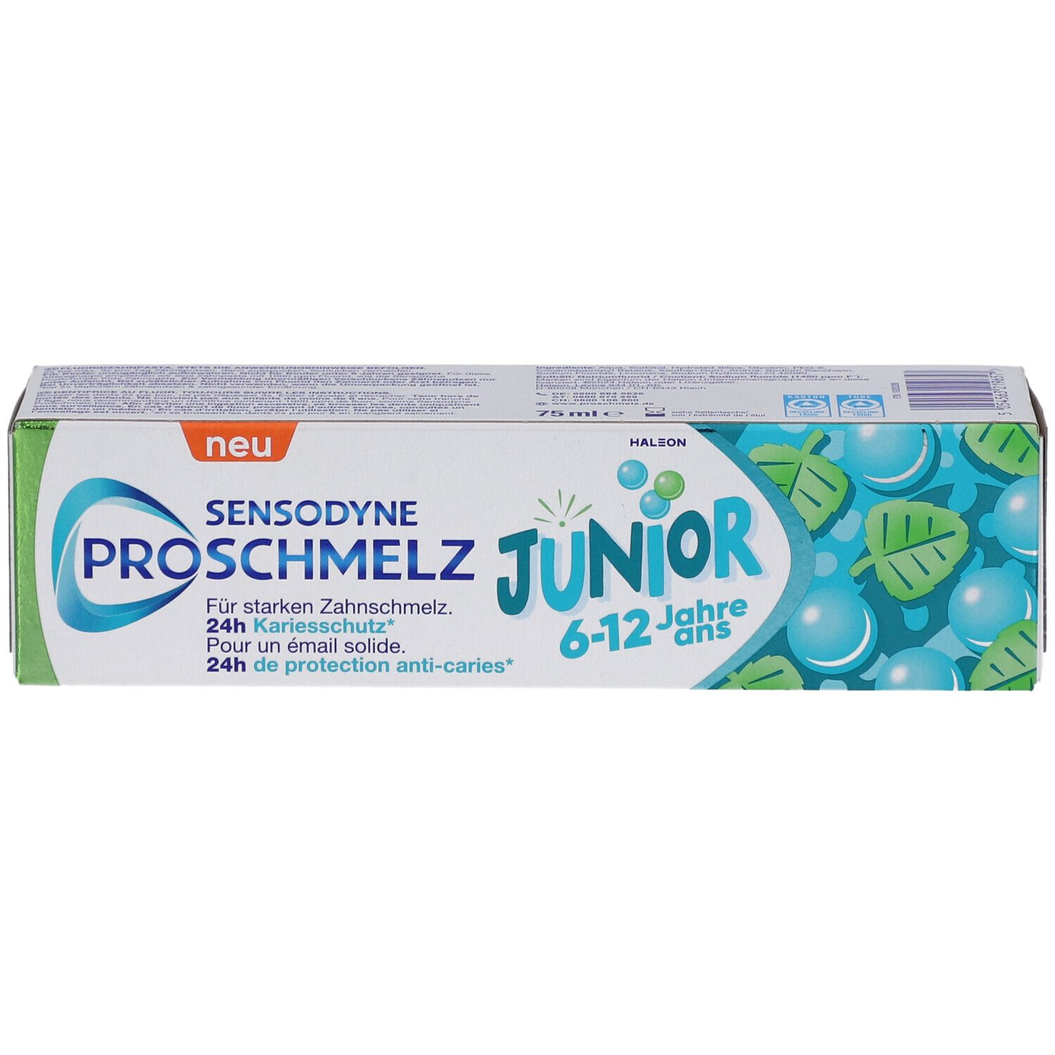 Zahnpasta-Verpackung. Sensodyne ProSchmelz Junior, 6-12 Jahre. Grün, weiß und blau. Mit Schriftzügen und Illustrationen.