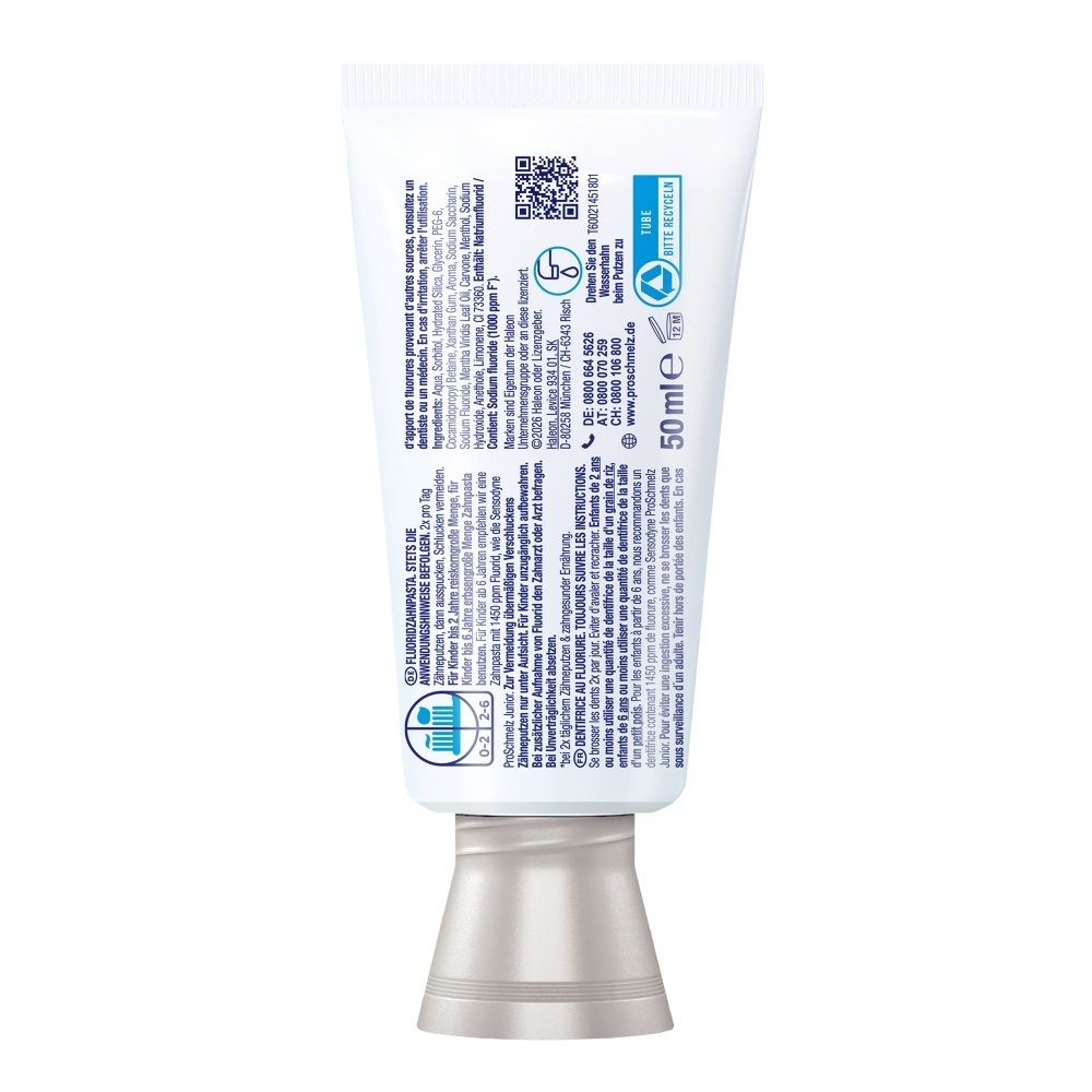 Rückseite einer Sensodyne Zahnpasta Tube mit Produktinformationen und QR-Code.