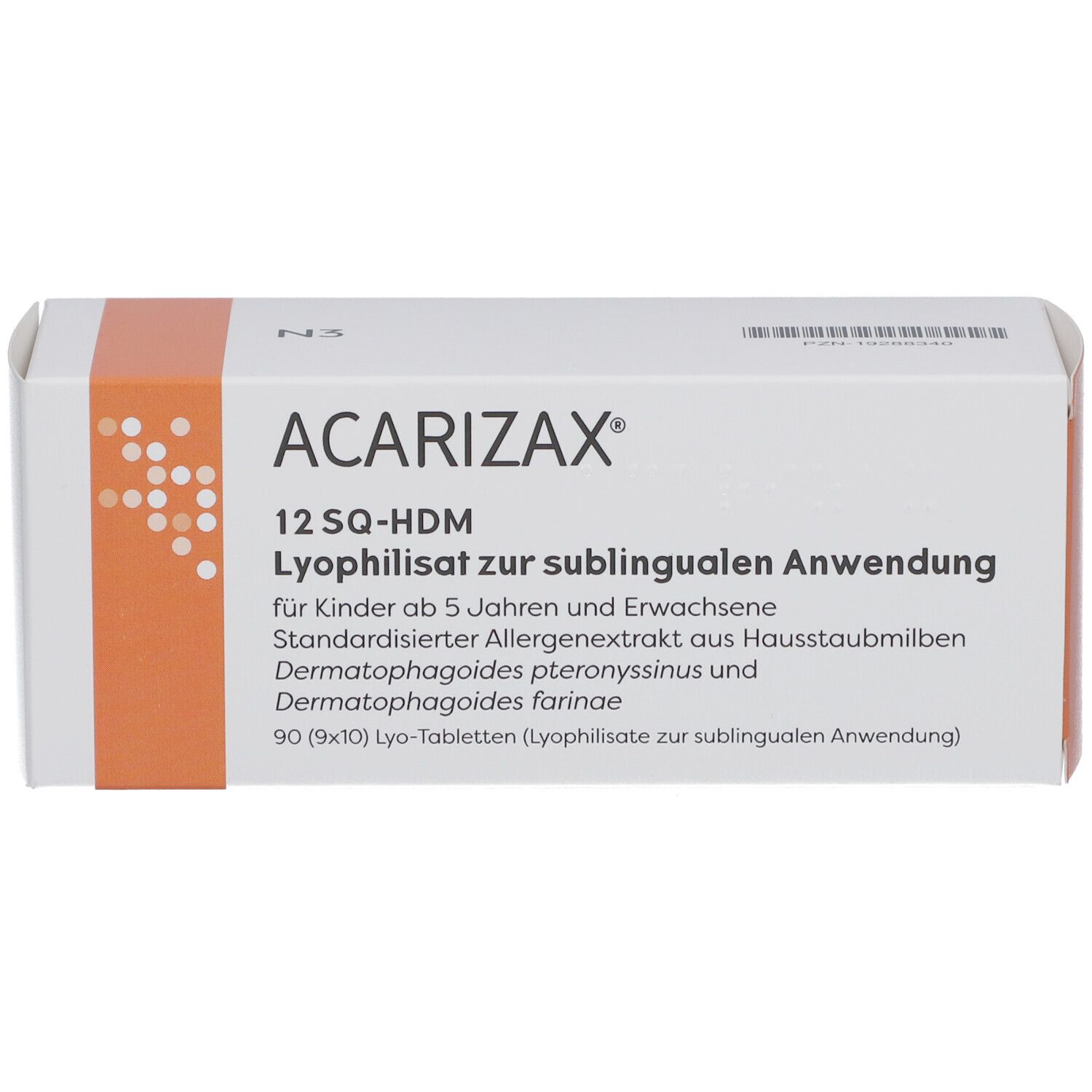 Weiße Schachtel mit orangefarbenem Akzent. Aufschrift: ACARIZAX, 12 SQ-HDM, Lyophilisat zur sublingualen Anwendung.