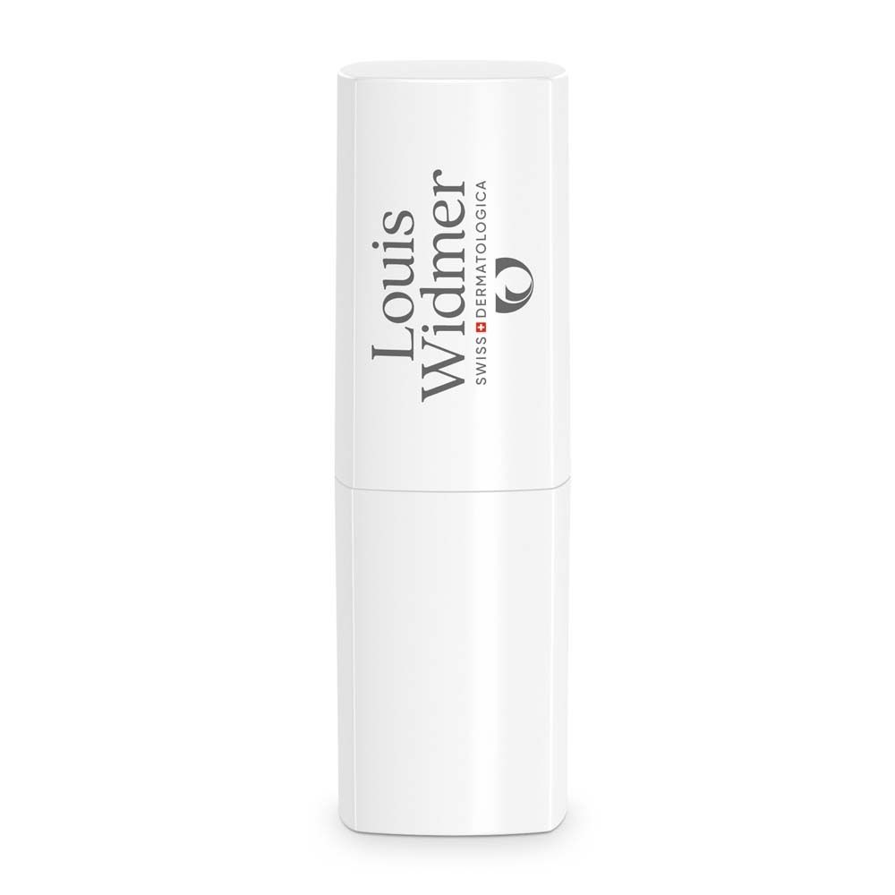 Weißer Lippenpflegestift mit Louis Widmer Logo. Swiss Dermatologica.