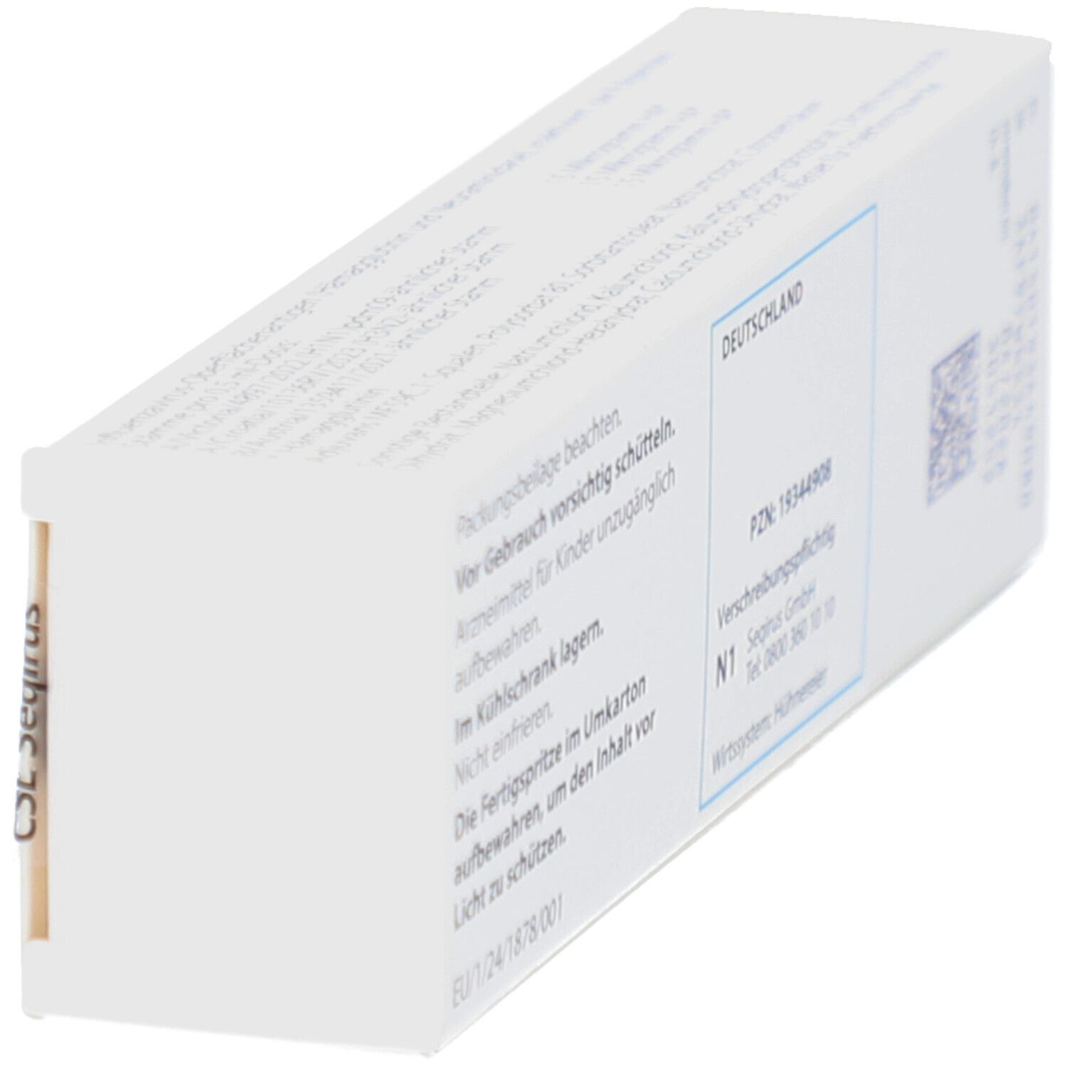 Rückseite der FLUAD-Schachtel, schräg. Text: PZN, Deutschland, Chargennummer, Hersteller. CSL Seqirus.