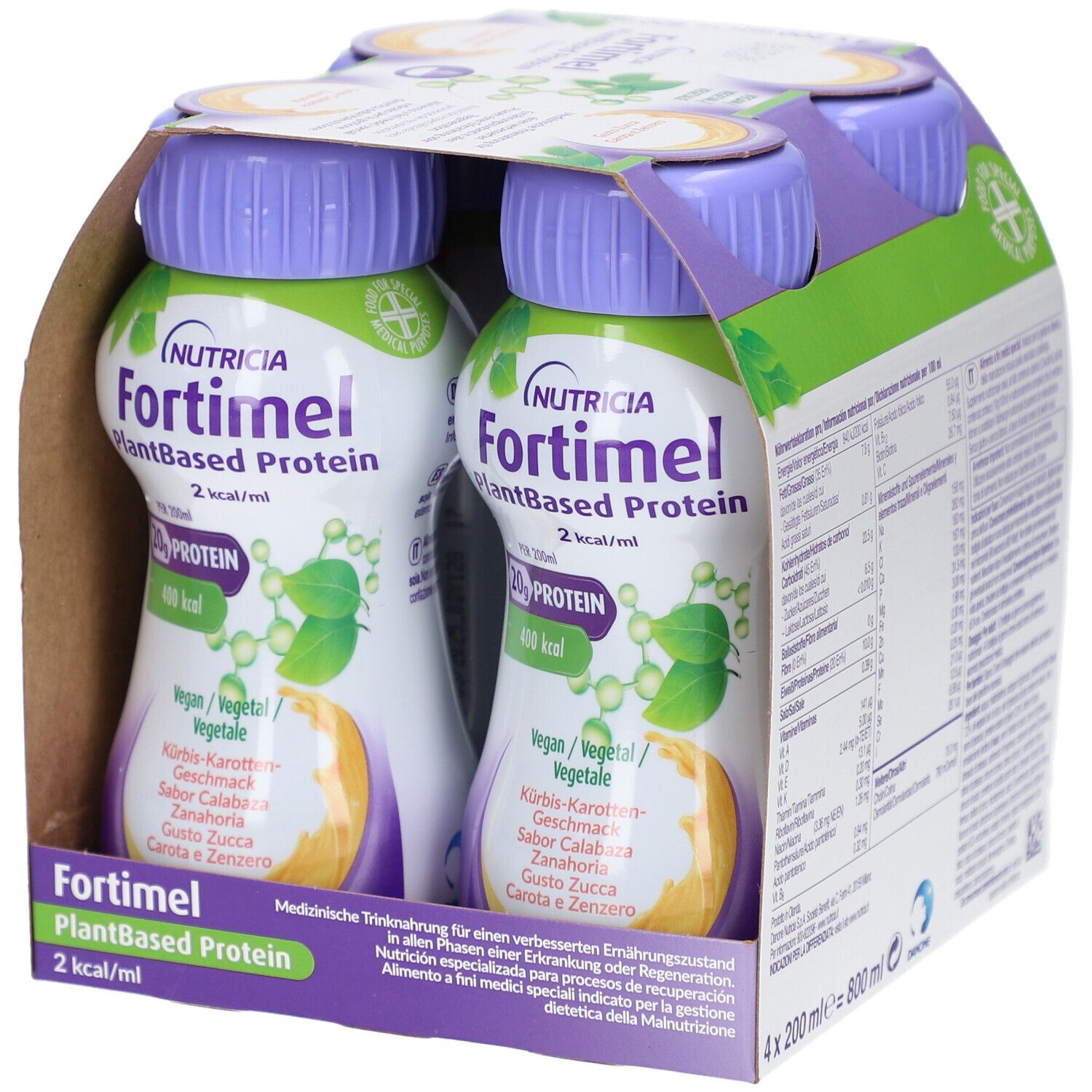 Packung mit vier Flaschen FORTIMEL PlantBased Protein. Aufdrucke: 2 kcal/ml, 20g Protein, 400 kcal, Kürbis-Karotten-Geschmack.