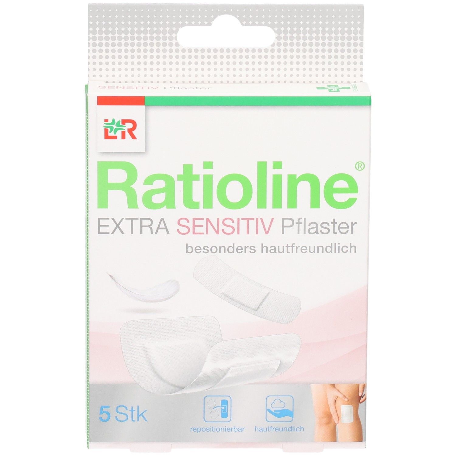 Verpackung von Ratioline® EXTRA SENSITIV Pflaster, 5 Stück. Zeigt drei Pflastergrößen und Hautfreundlichkeitssymbole.