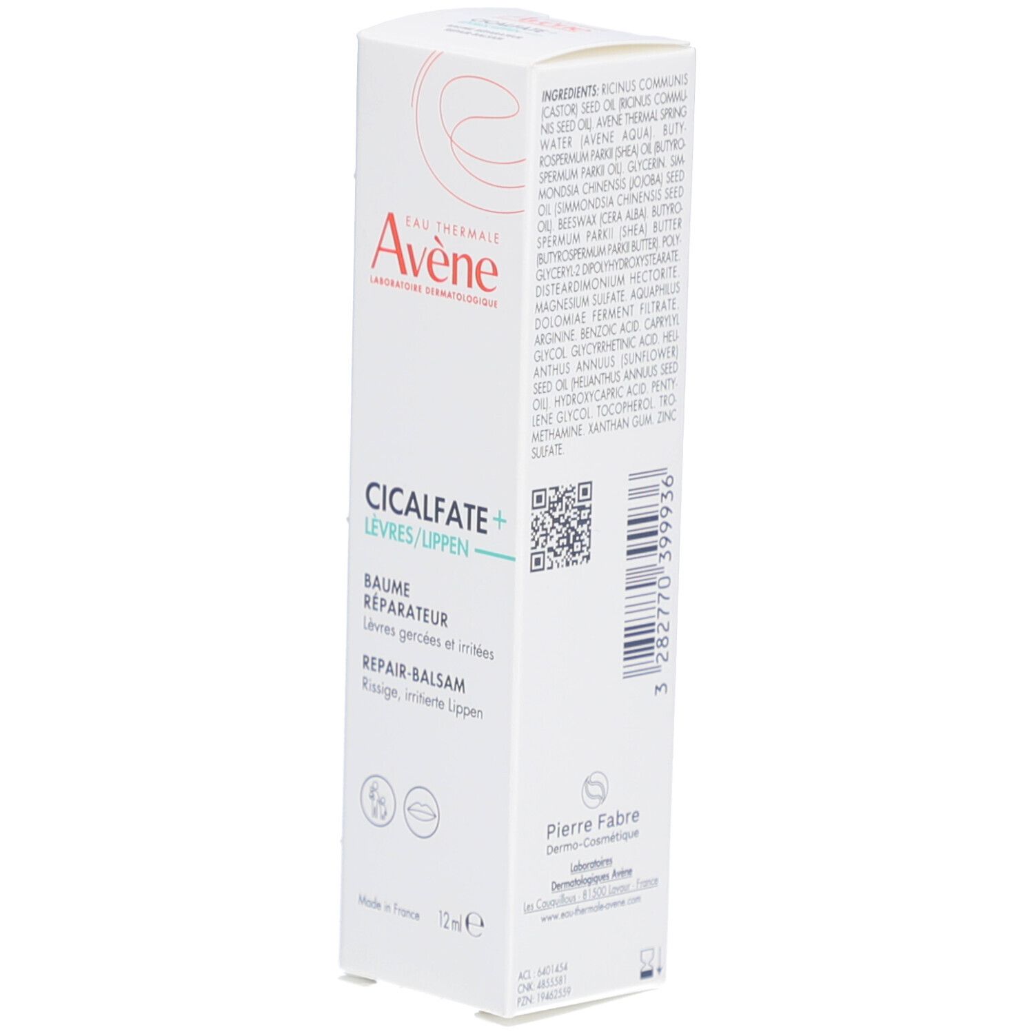 Weiße Schachtel mit AVENE-Logo und CICALFATE+ Lippen Repair-Balsam. Inhaltsstoffe und QR-Code sind sichtbar.