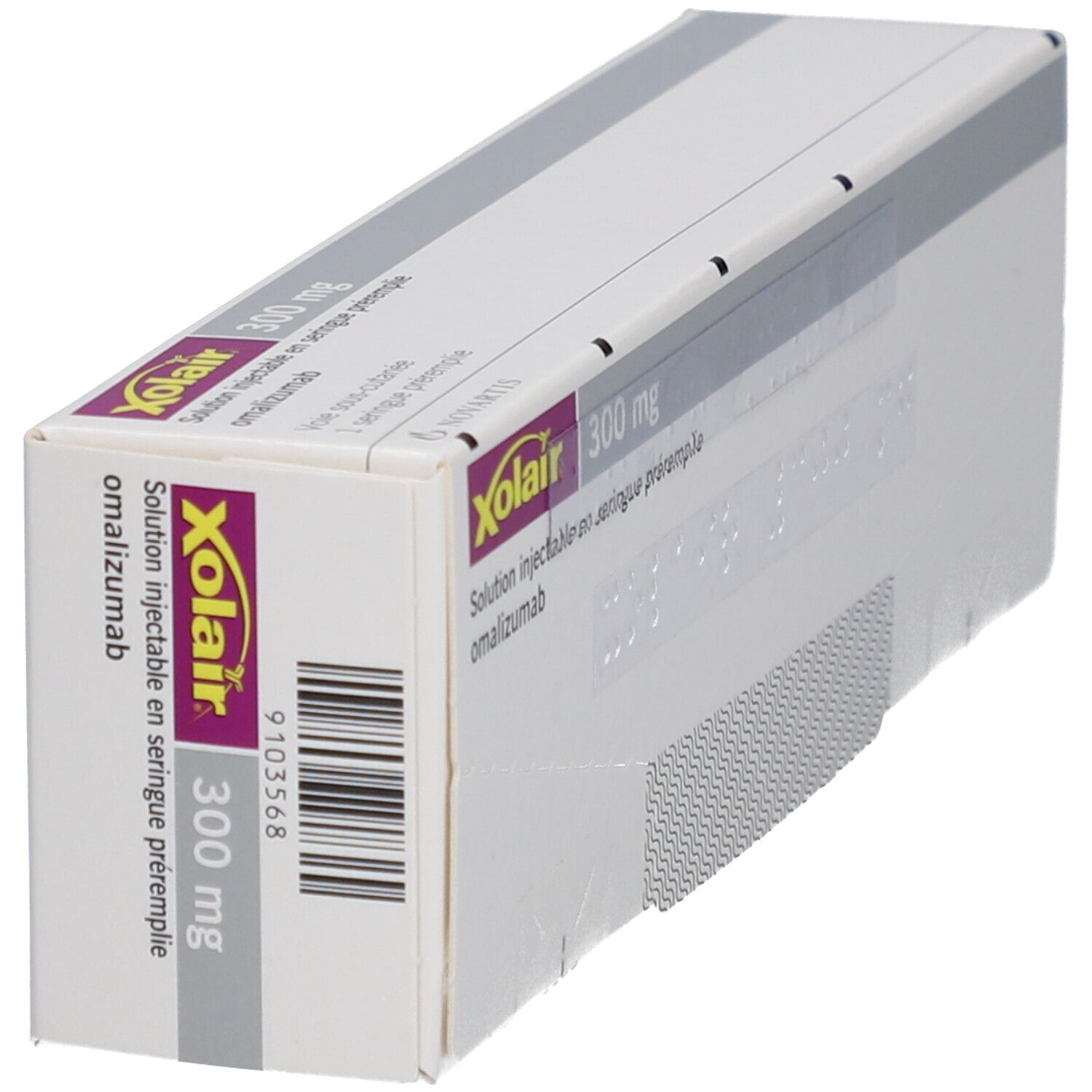 Xolair 300 mg Verpackung. Schrägansicht der weißen Schachtel mit Produktnamen, Dosierung und Barcode.