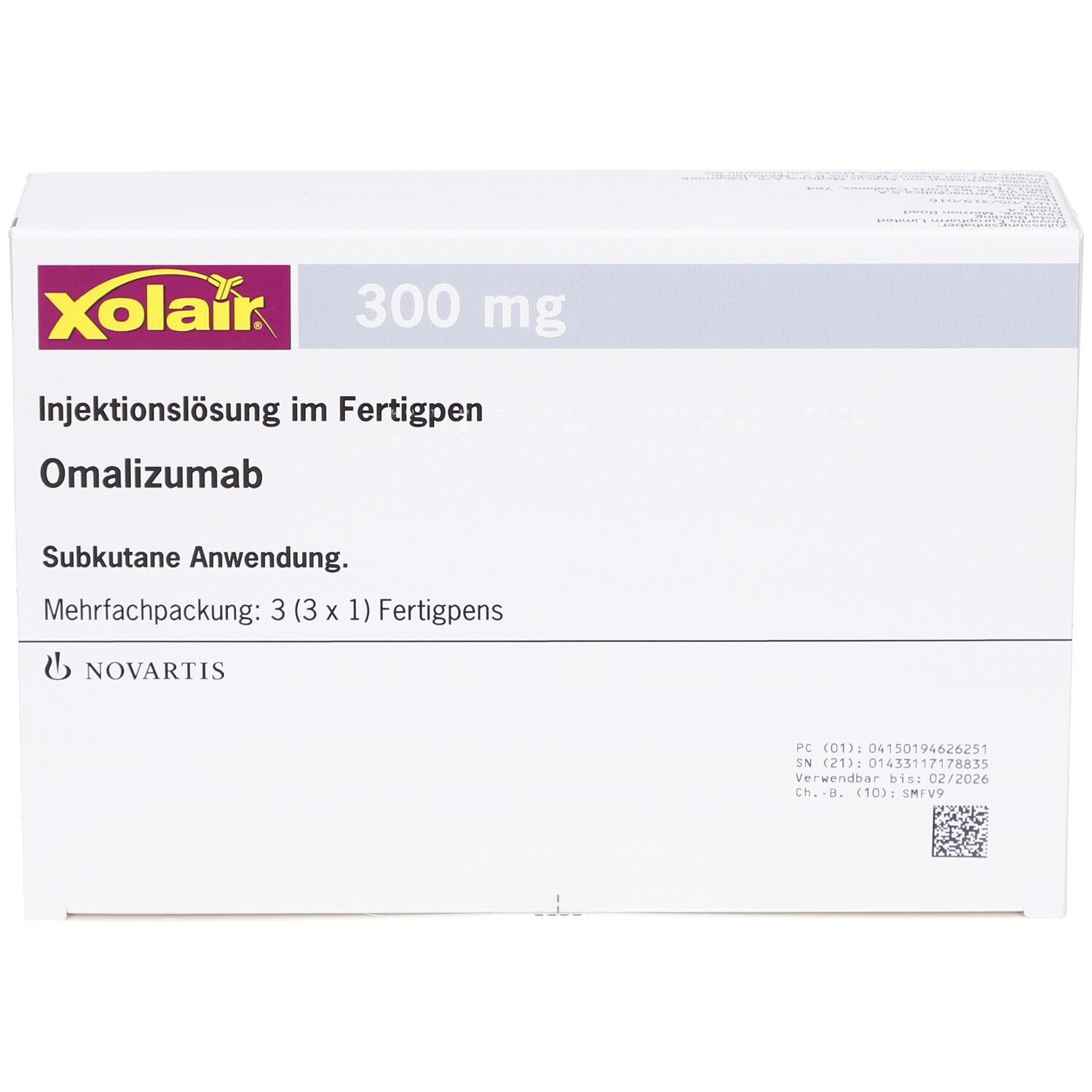 Karton mit Xolair 300 mg Injektionslösung im Fertigpen. Enthält Omalizumab. Mehrfachpackung mit 3 Fertigpens.