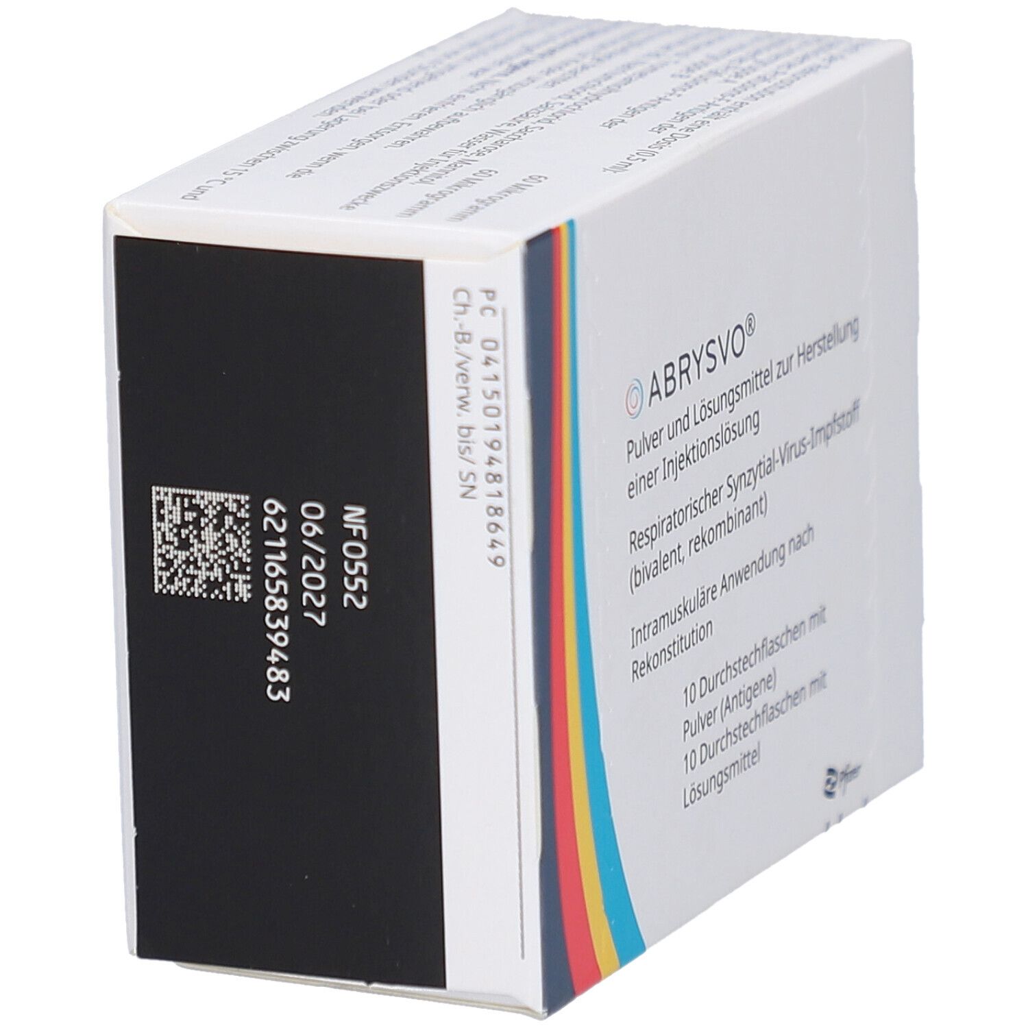 Seitenansicht der weißen Faltschachtel. Schwarzes Feld mit Barcode und Verfallsdatum. Aufschrift: ABRYSVO, Pulver und Lösungsmittel zur Injektionslösung.