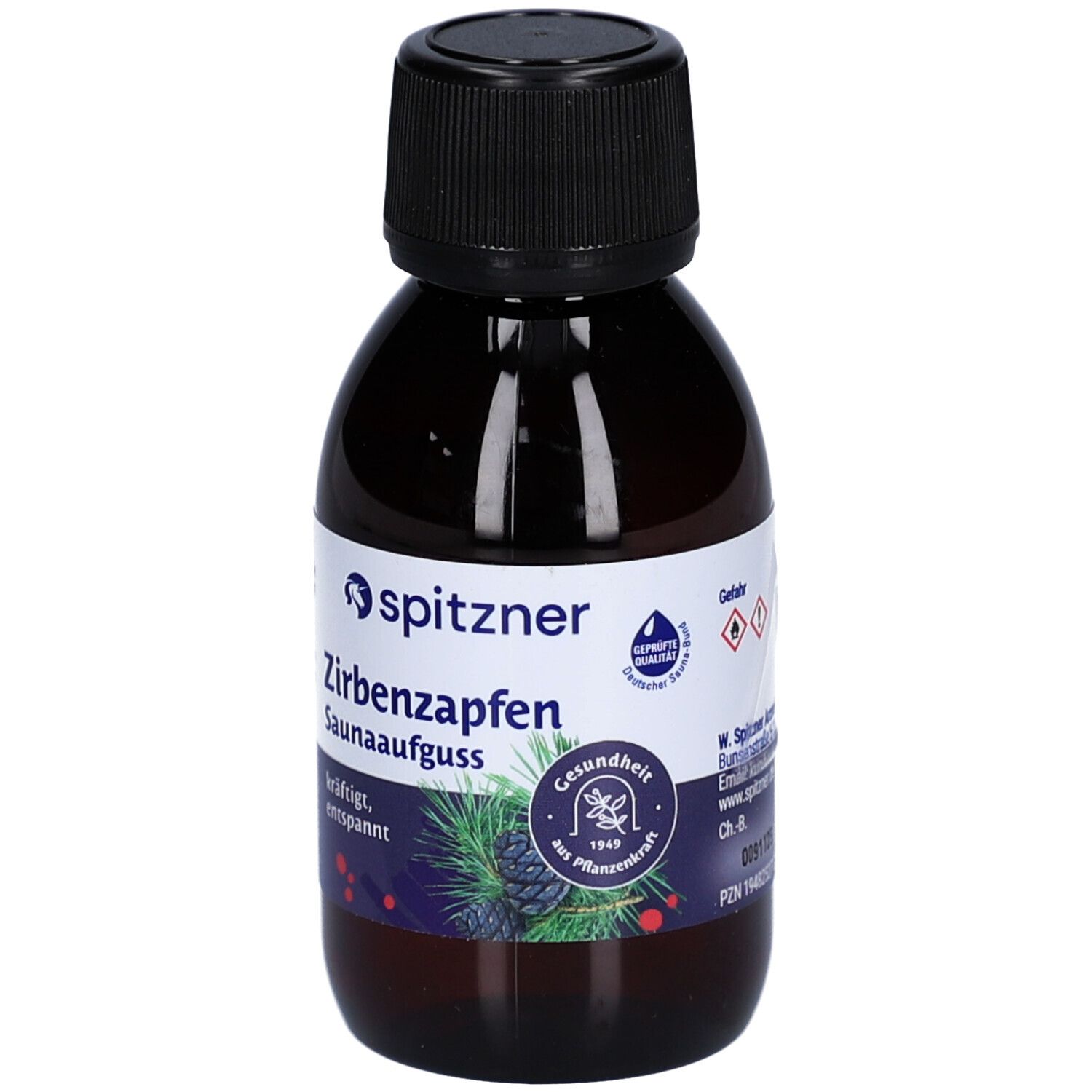 Braune Flasche mit schwarzem Deckel. Etikett mit Produktnamen und Logo. Zirbenzapfen Saunaaufguss.