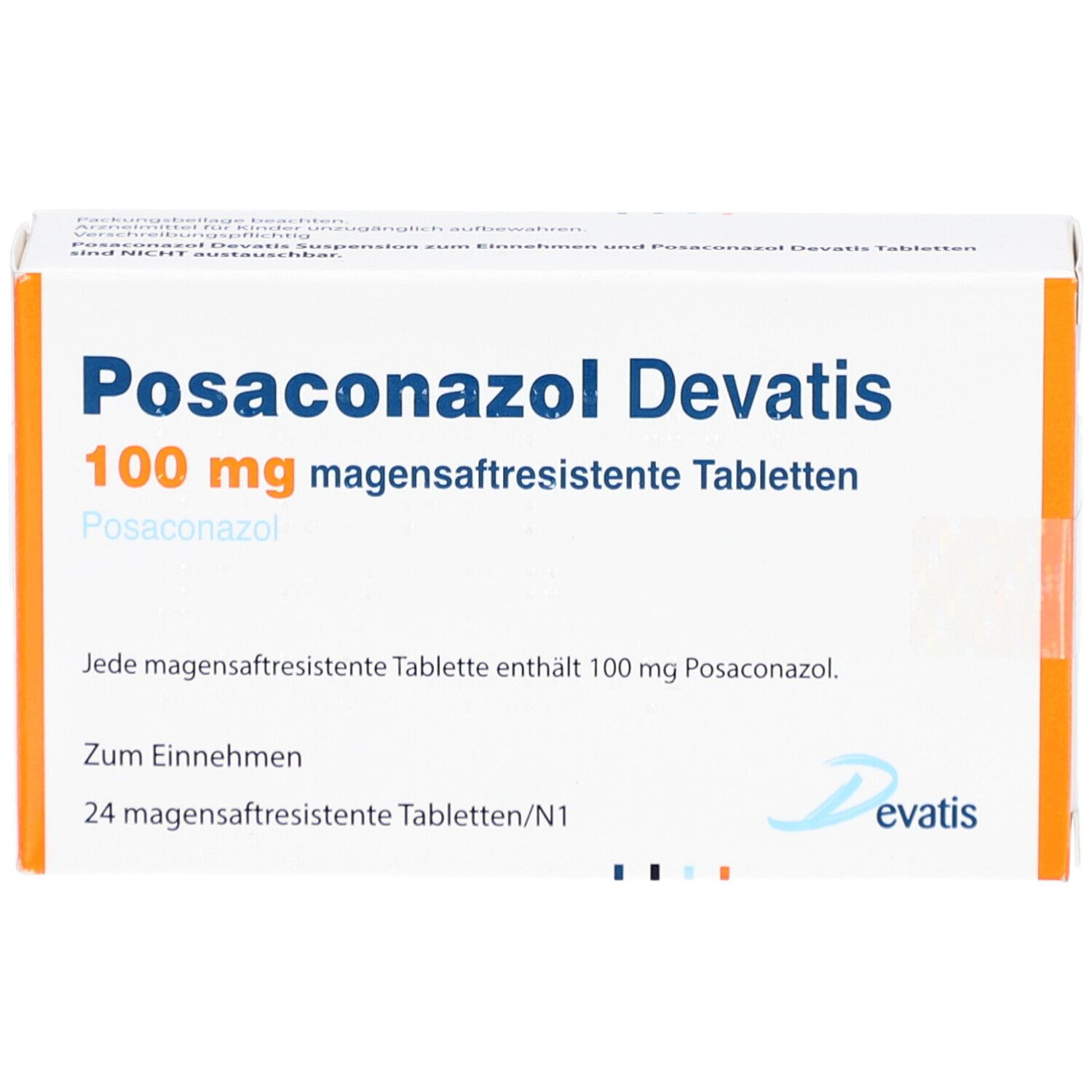 Schachtel Posaconazol Devatis 100 mg magensaftresistente Tabletten. Weiße Schachtel mit orangefarbenen Akzenten. Aufschrift.