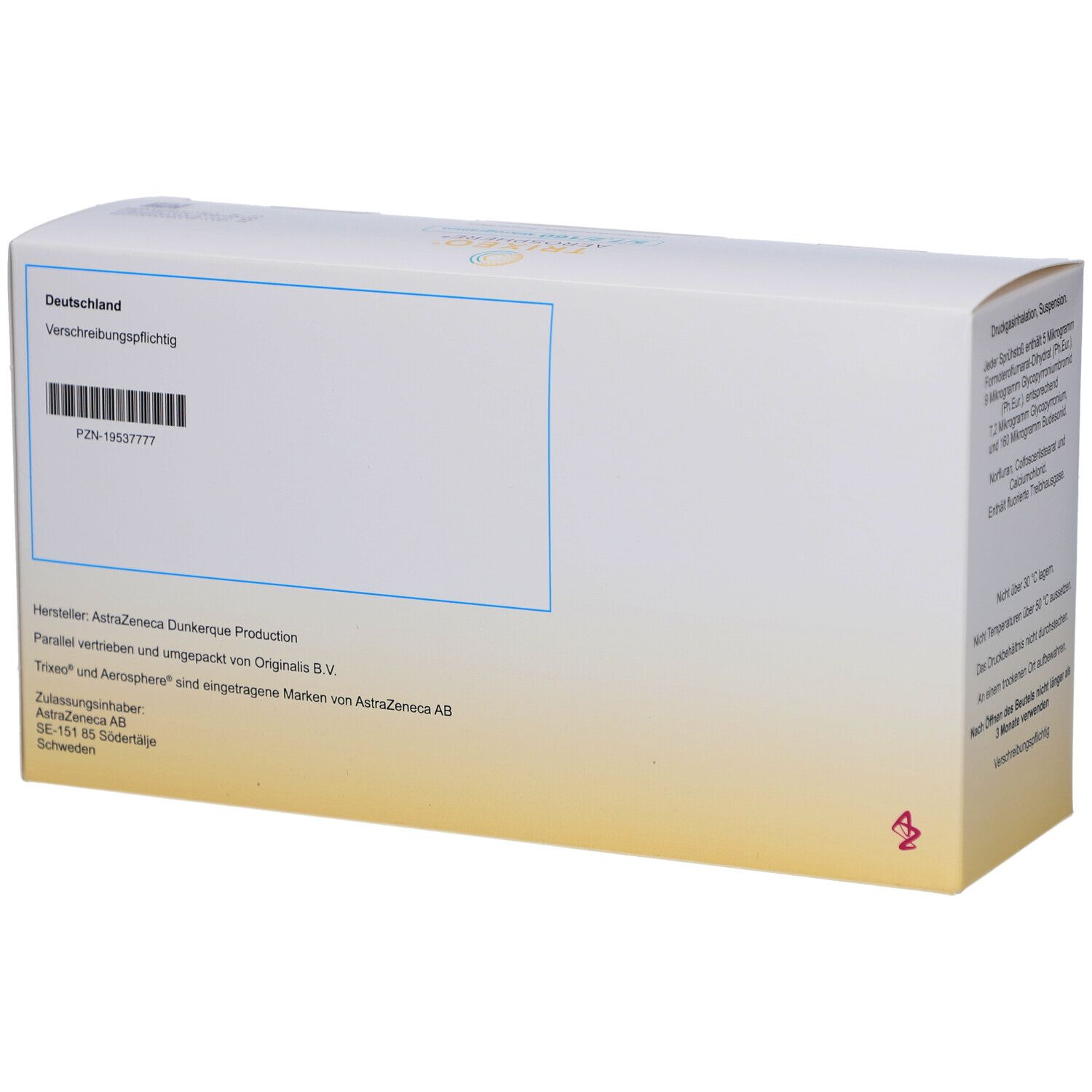 Rückseite einer weißen Verpackung. Textinformationen und ein Barcode. Herstellerinformationen und AstraZeneca-Logo.