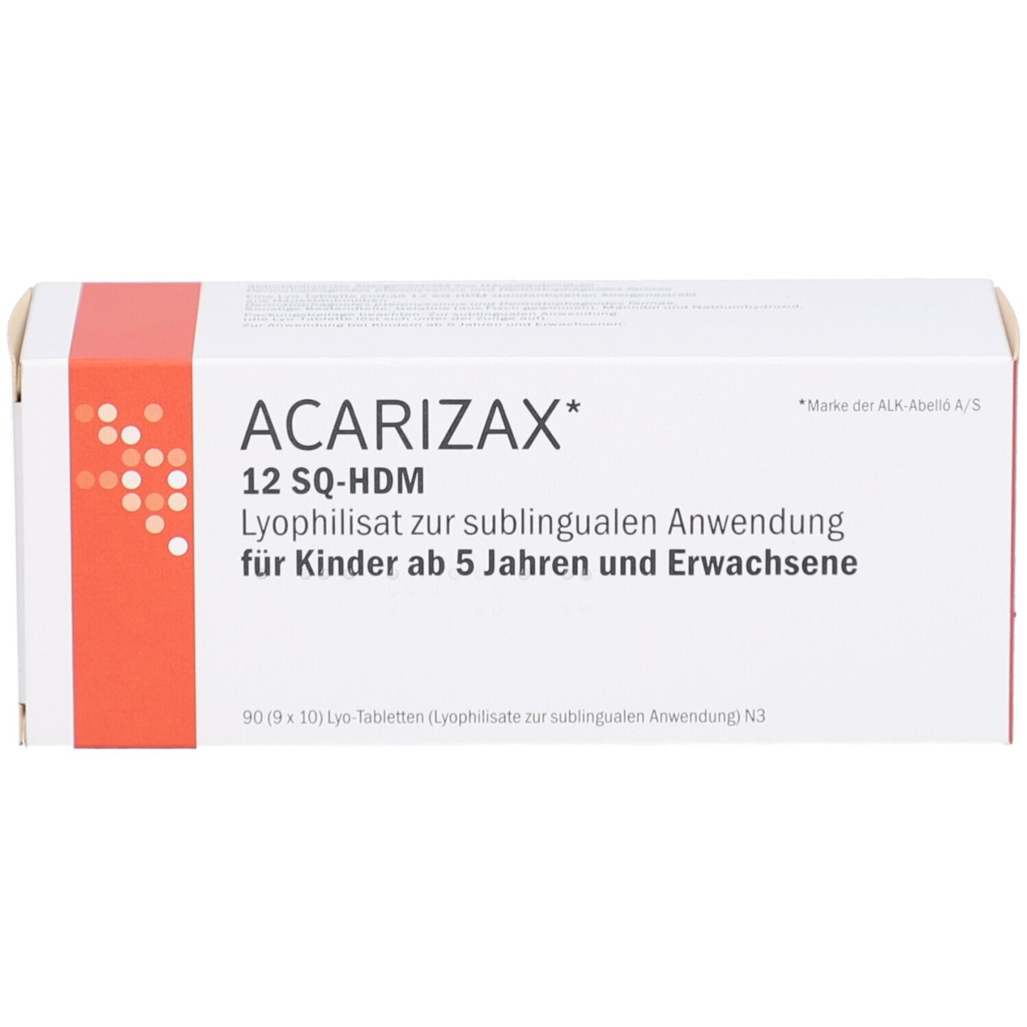 Weiße rechteckige Faltschachtel mit rotem Akzent. Aufschrift: ACARIZAX 12 SQ-HDM, Lyophilisat zur sublingualen Anwendung. Für Kinder ab 5 Jahren und Erwachsene.