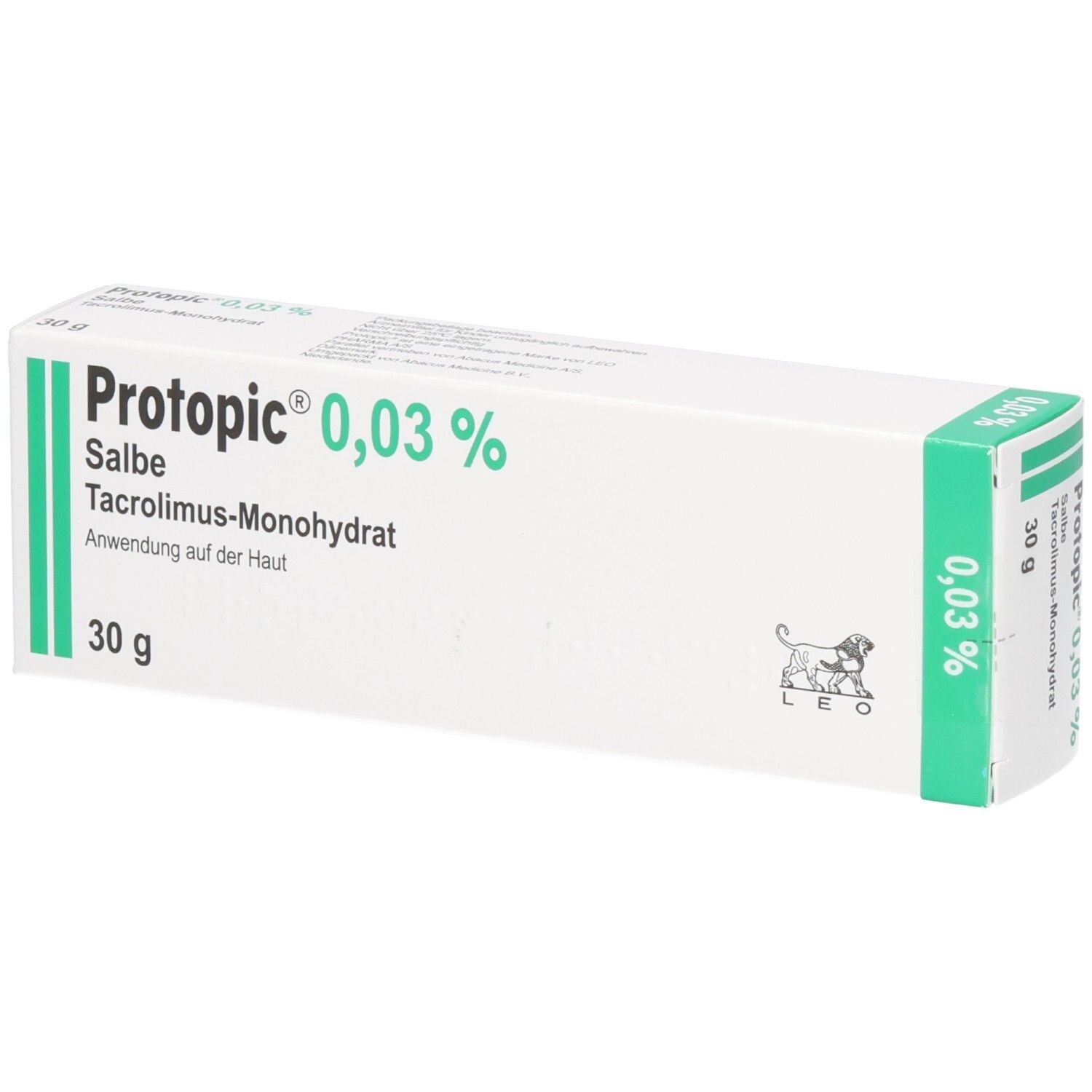 Weiße Faltschachtel mit grünen Akzenten. Aufdruck: Protopic 0,03% Salbe, 30 g. Logo: LEO. Text: Tacrolimus-Monohydrat, Anwendung auf der Haut.