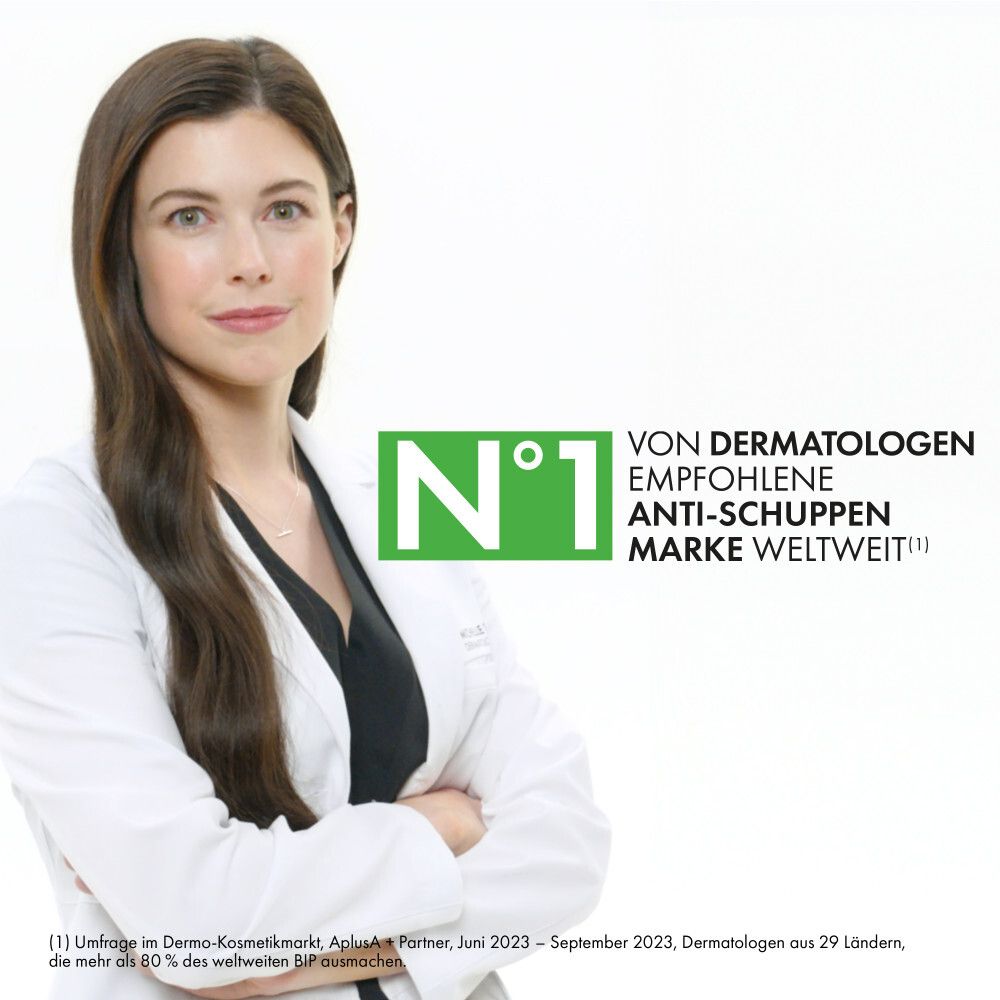 Femme en blouse blanche. Texte: N°1 marque anti-pelliculaire recommandée par les dermatologues dans le monde.