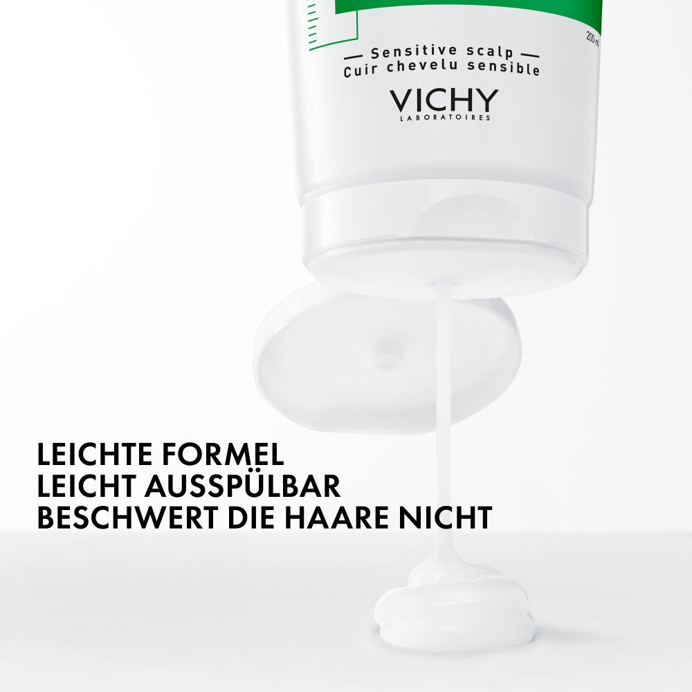 Produit sortant du tube. Texte: Formule légère, facile à rincer, n'alourdit pas les cheveux.