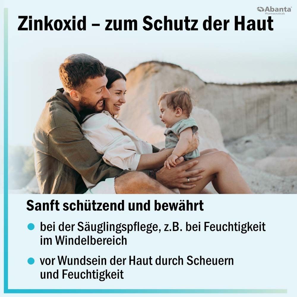 Familie mit Baby. Text mit blauen Punkten: bei der Säuglingspflege, vor Wundsein der Haut. 
