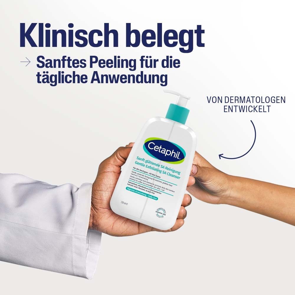 Hand reicht Cetaphil® Sanft glättende SA Reinigung. Text: Sanftes Peeling für die tägliche Anwendung. Von Dermatologen entwickelt.