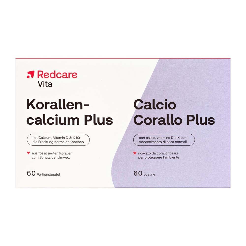 Packung mit Redcare Vita Korallencalcium Plus. Enthält 60 Portionenbeutel. Aufschrift: Calcium, Vitamin D & K.