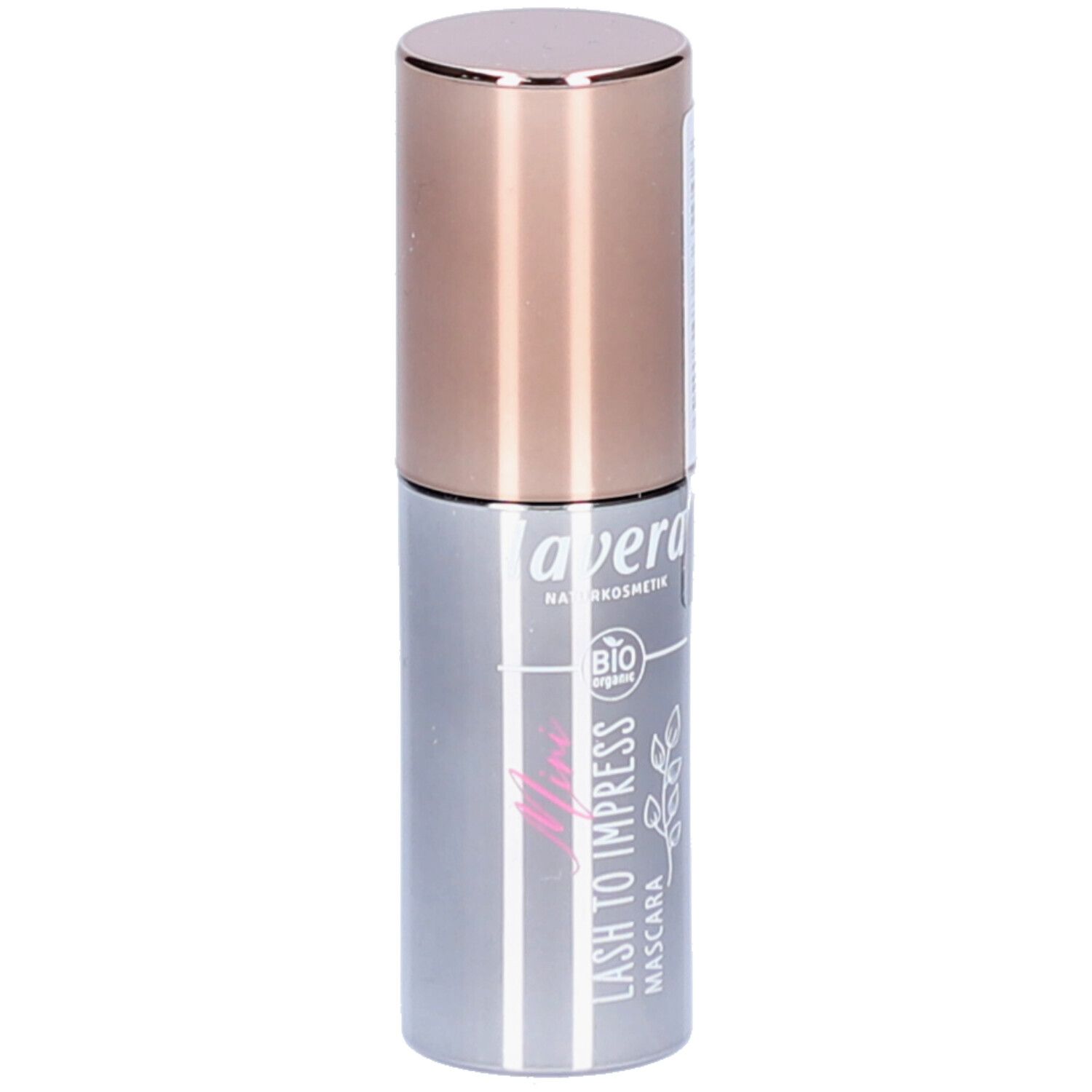 Zylindrische Mascarahülse mit kupferfarbenem Deckel. Aufschrift: lavera, Lash To Impress, Mascara. Bio-Siegel.