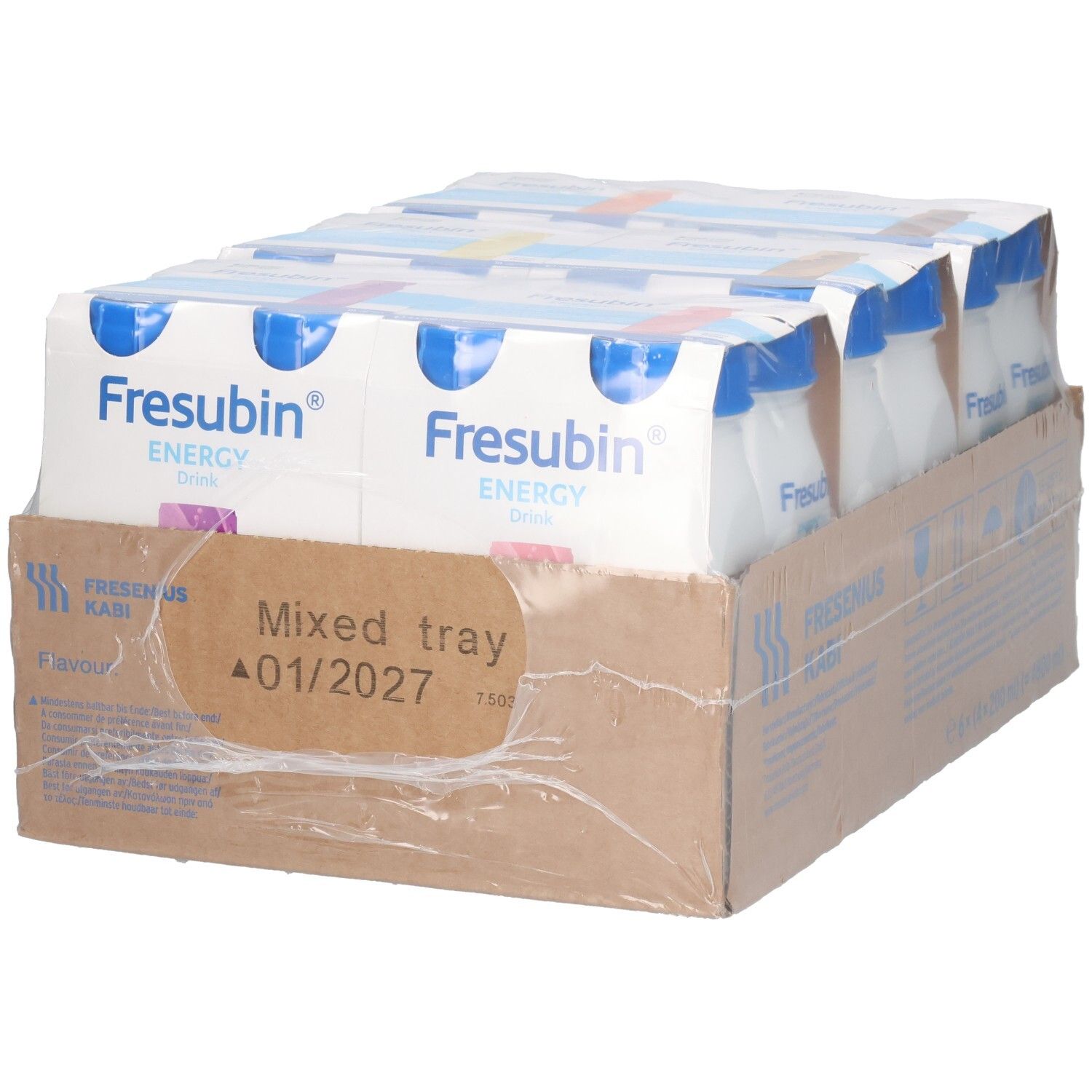 Karton mit FRESUBIN ENERGY DRINK Trinkflaschen. Weiße Flaschen mit blauen Deckeln, in Folie verpackt. Aufdruck 'Mixed tray'.