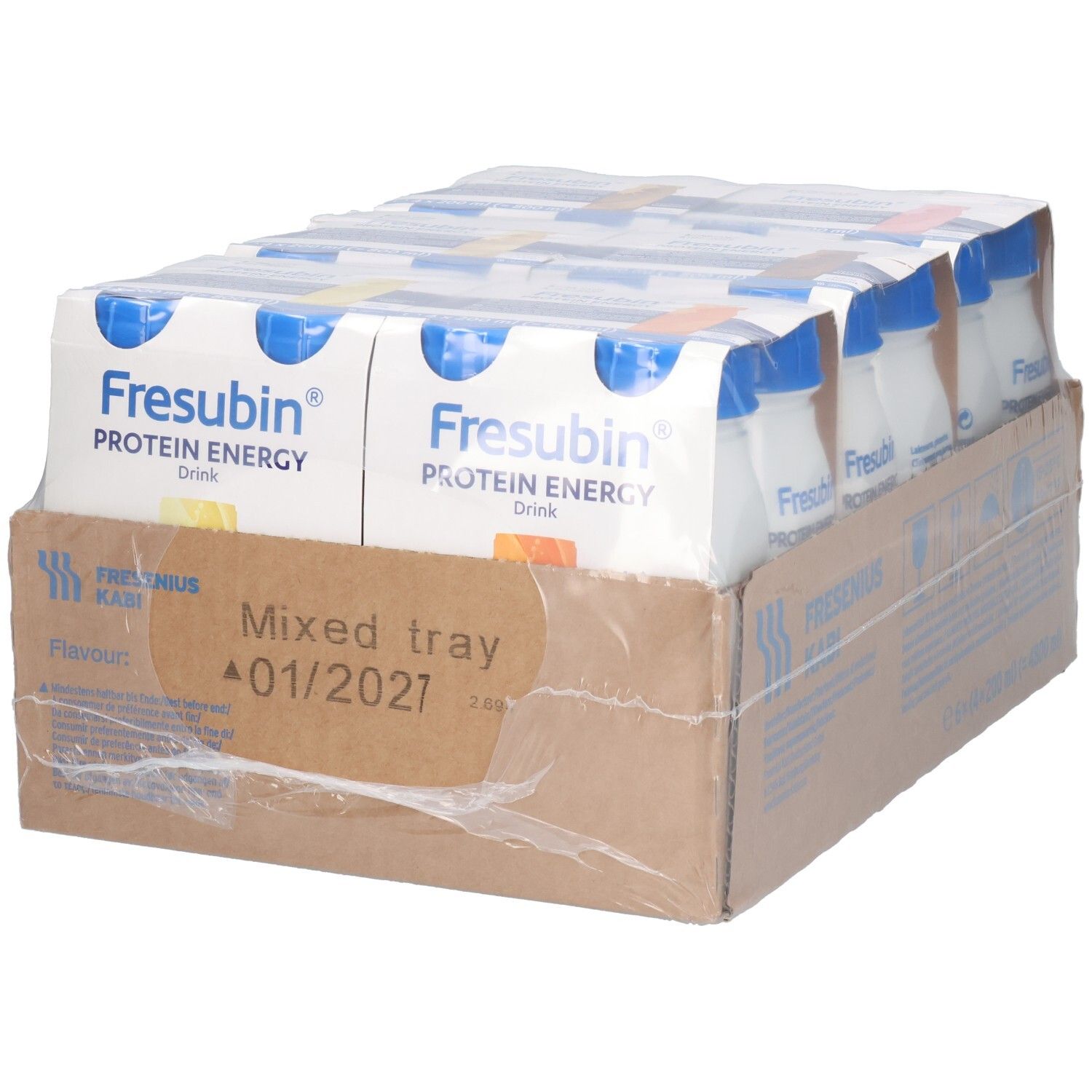 Karton mit FRESUBIN PROTEIN Energy Drink. Mischkarton. Flaschen mit blauen Deckeln. Fresenius Kabi Logo.