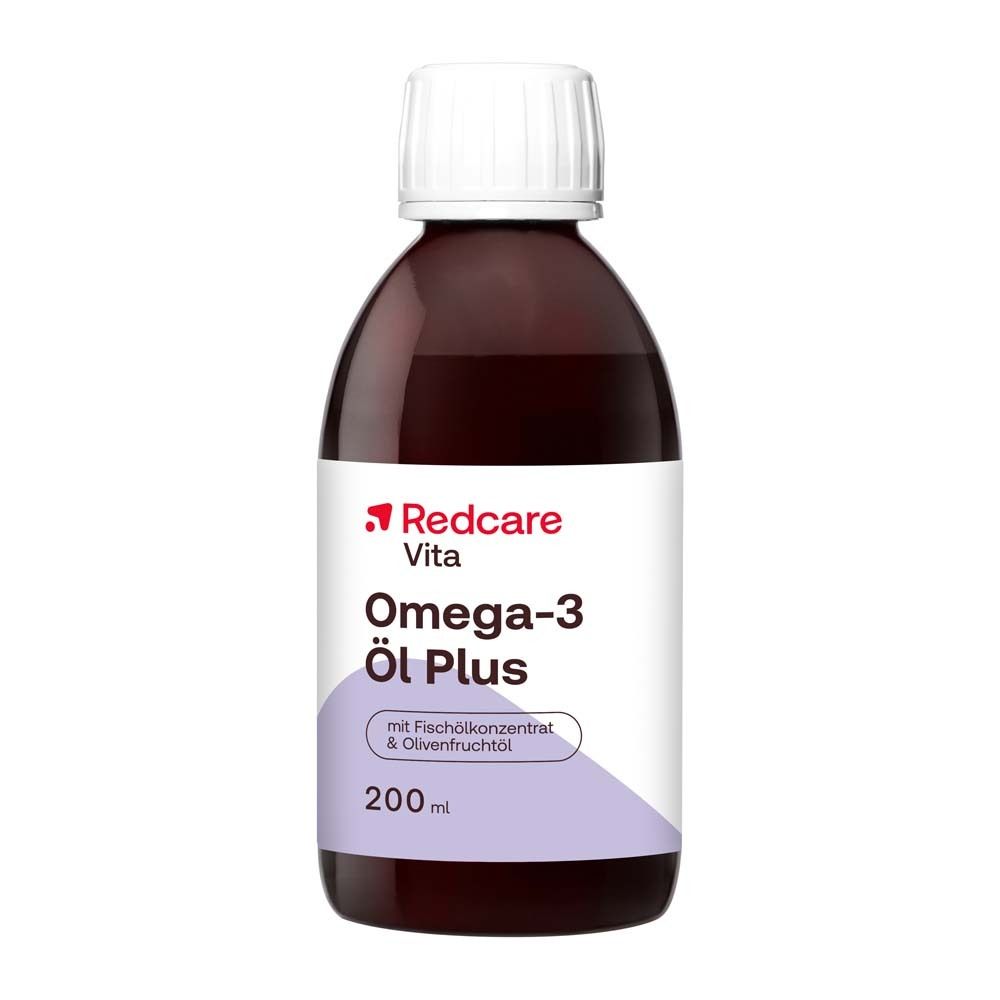 Flasche Omega-3 Öl Plus. Auf dem Etikett: Redcare Vita, Omega-3 Öl Plus, mit Fischölkonzentrat.
