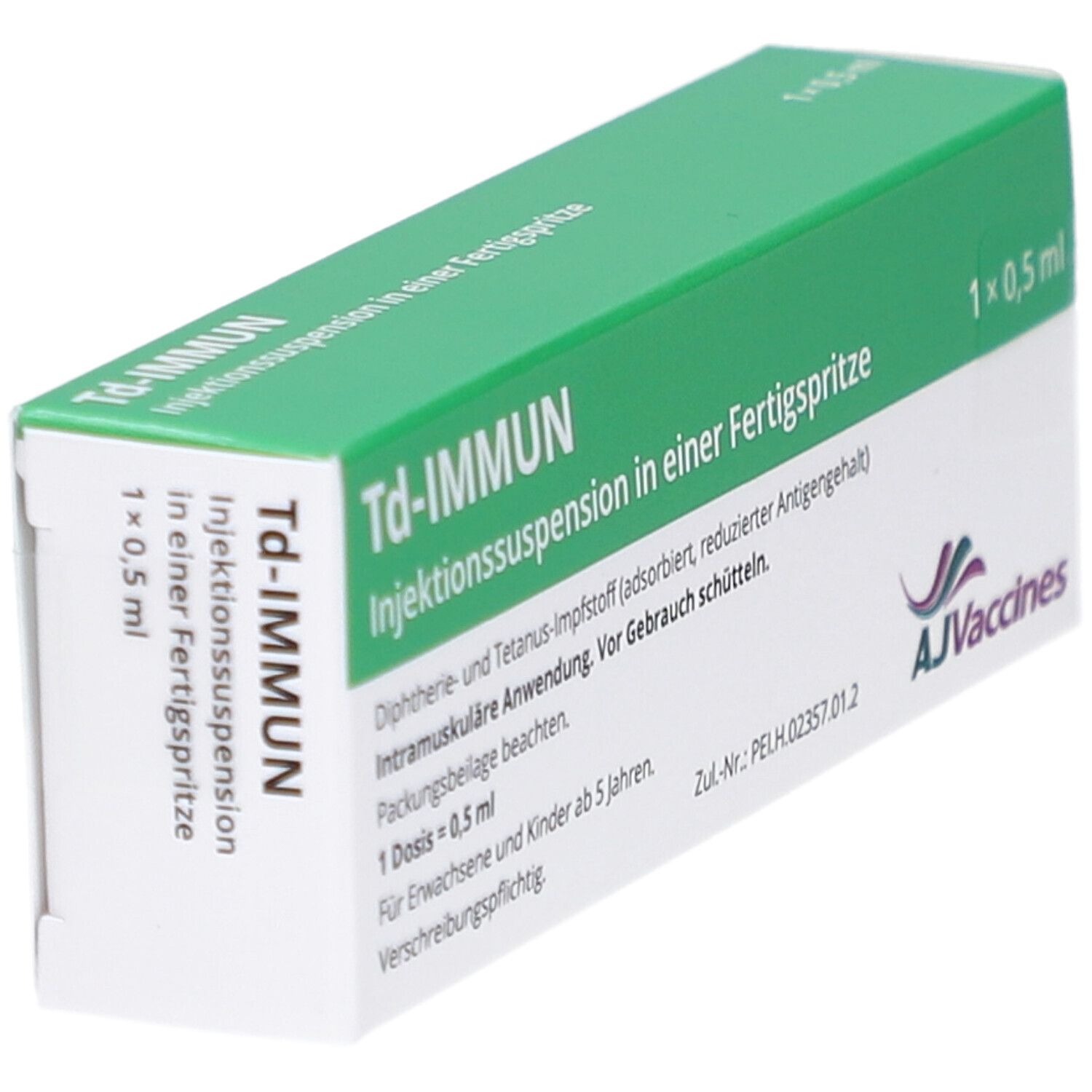 Grüne Schachtel mit weißer Schrift. Beschriftung: Td-IMMUN Injektionssuspension. Enthält 1 x 0,5 ml. Logo AJVaccines.