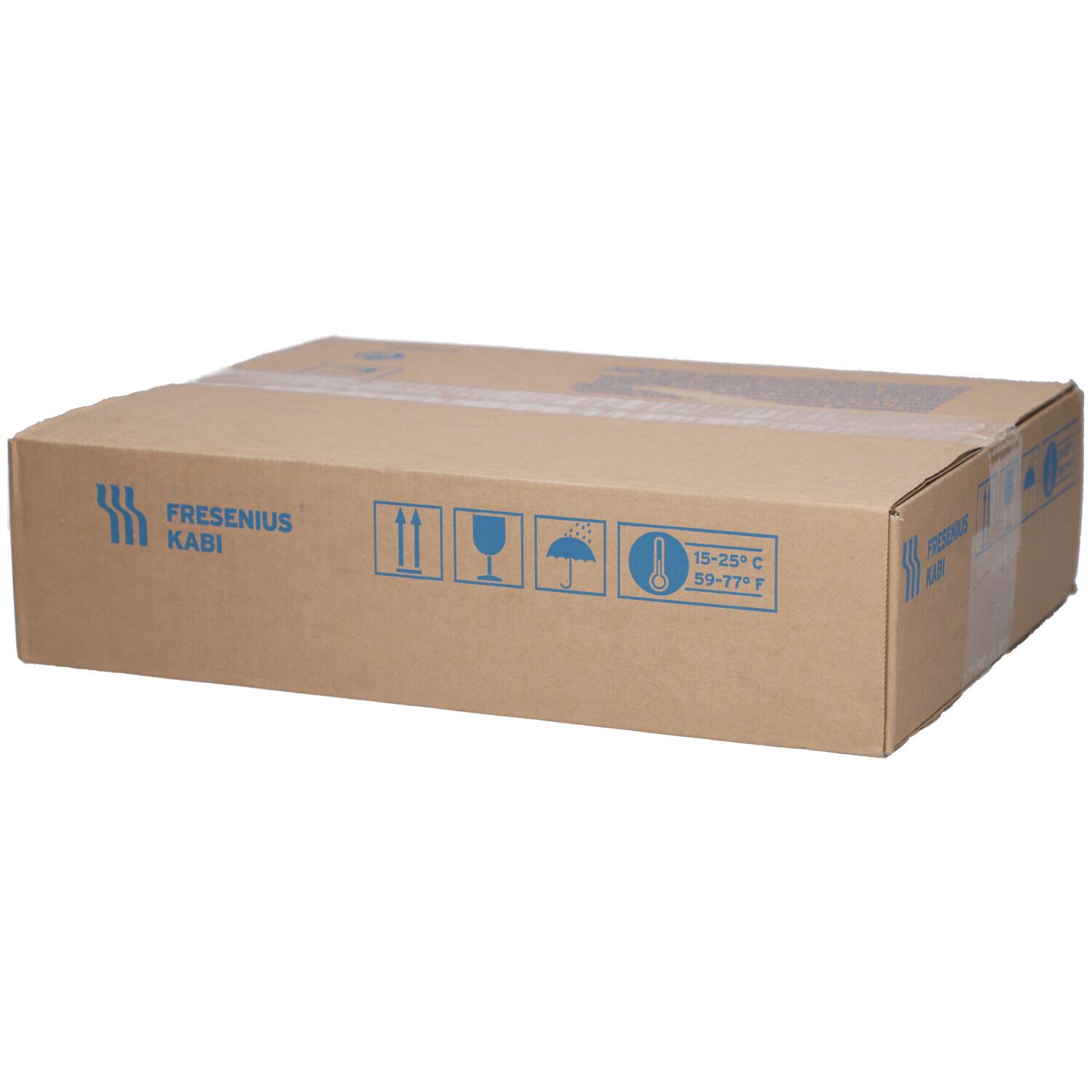 Brauner Karton mit Fresenius Kabi Logo. Aufdrucke: Temperaturhinweis, Fragile-Symbol. Rechteckig.