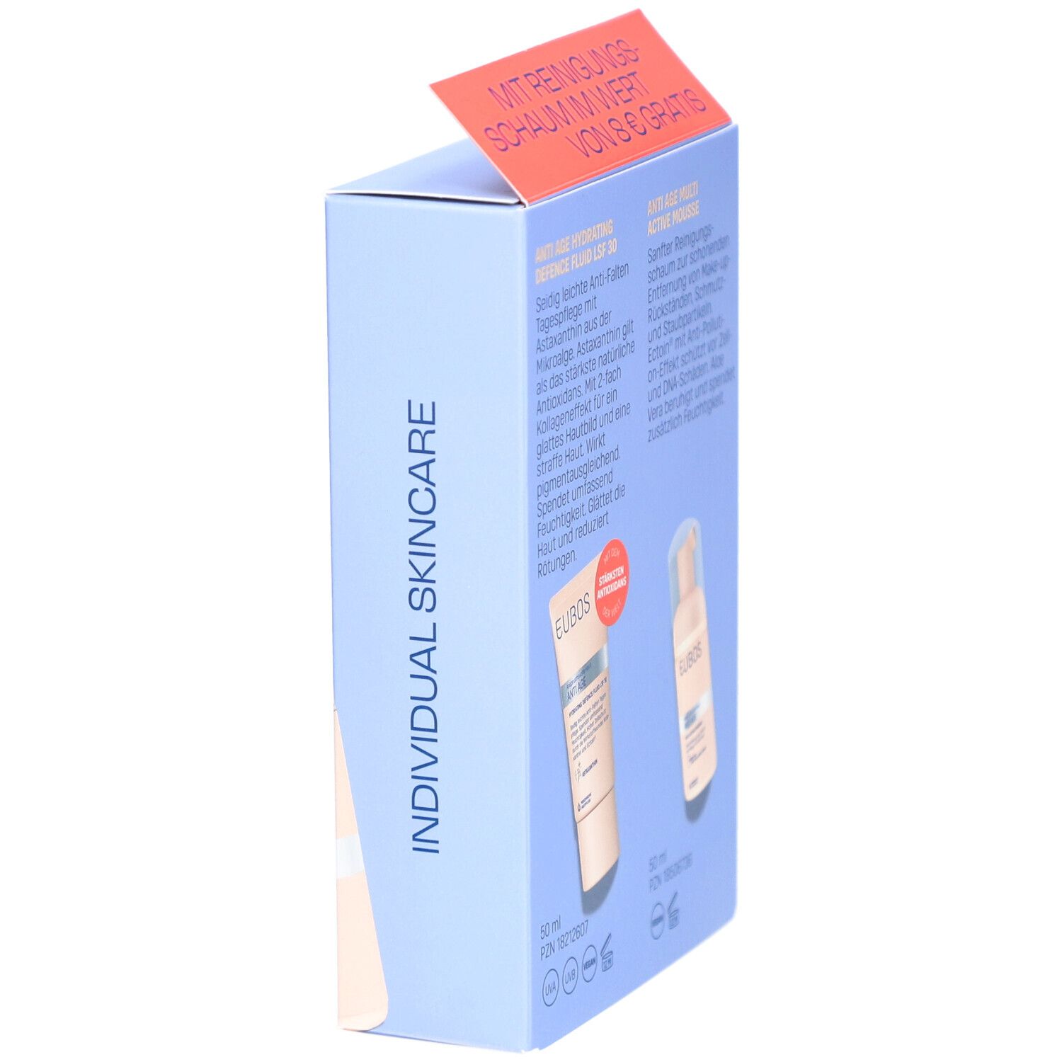 Seitenansicht der Geschenkbox. Blaue Verpackung mit Text und Logo. Enthält zwei Produkte. Roter Aufkleber oben.