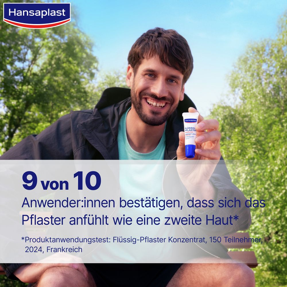 Mann hält Produkt. Text: 9 von 10 Anwender:innen bestätigen, dass sich das Pflaster wie eine zweite Haut anfühlt.