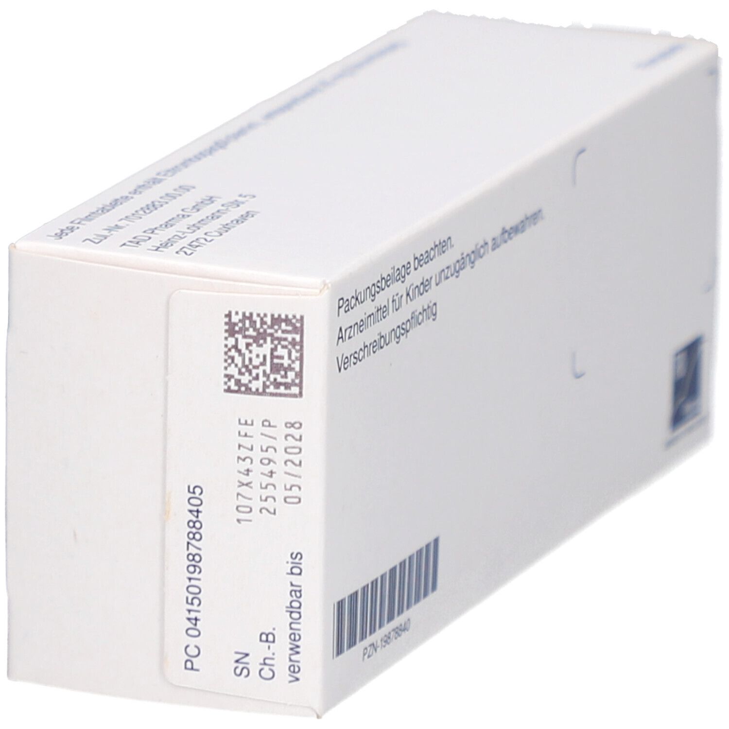 Seitenansicht der Schachtel mit ELTROMBOPAG-TAD 25 mg Filmtabletten. Aufdruck: Chargennummer, Verfallsdatum, Barcode.
