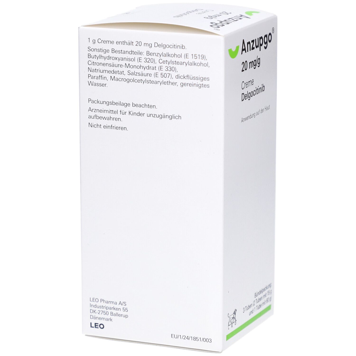 Weiße Faltschachtel mit Produktinformationen. Aufdruck: Inhaltsstoffe, Herstellerinformationen und EU-Kennzeichnung.