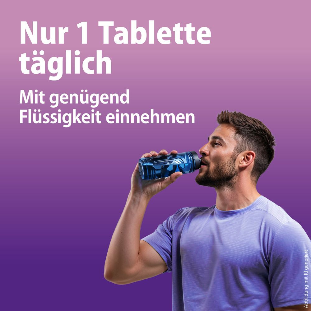Mann trinkt aus einer blauen Flasche, mit Text 'Nur 1 Tablette täglich'.