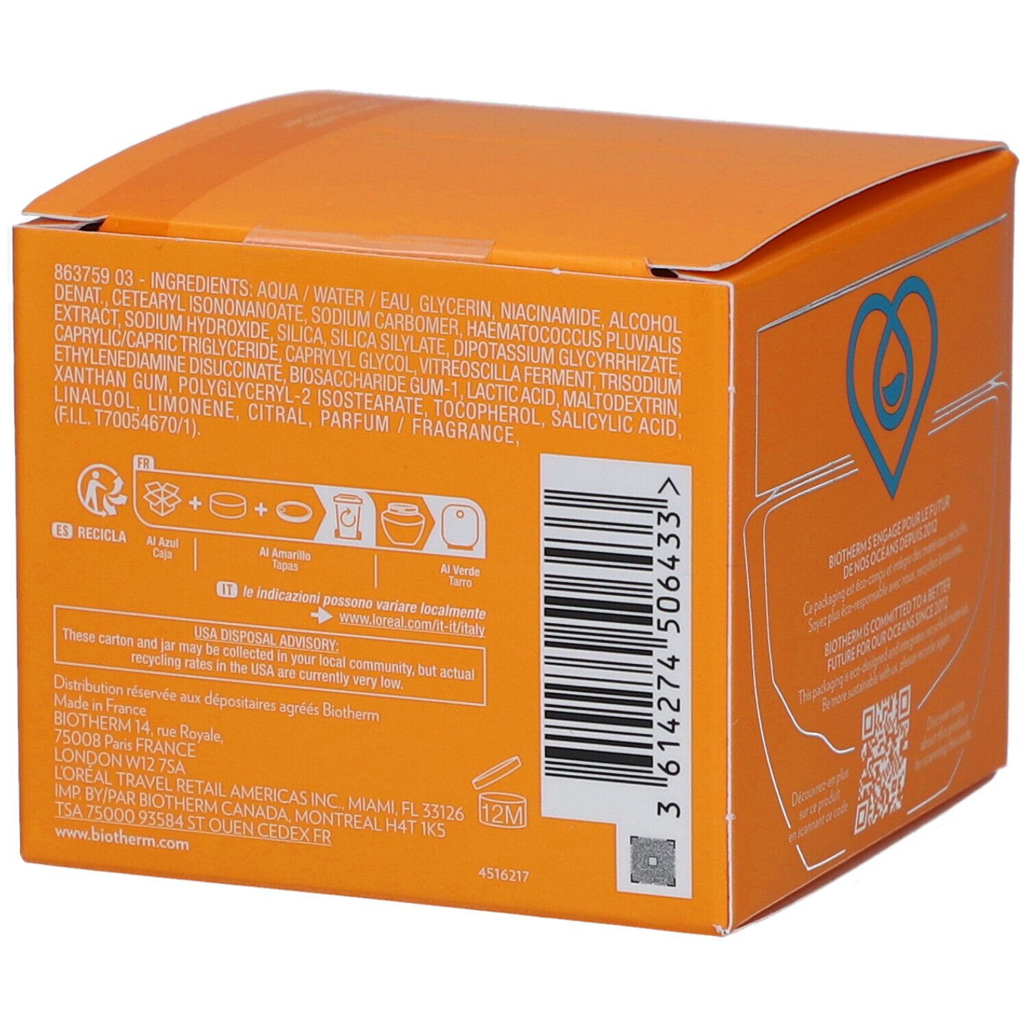 Orangefarbene Produktverpackung. Rückseite mit Inhaltsstoffen und Recycling-Symbolen. Text: Biotherm, Adresse und Informationen.