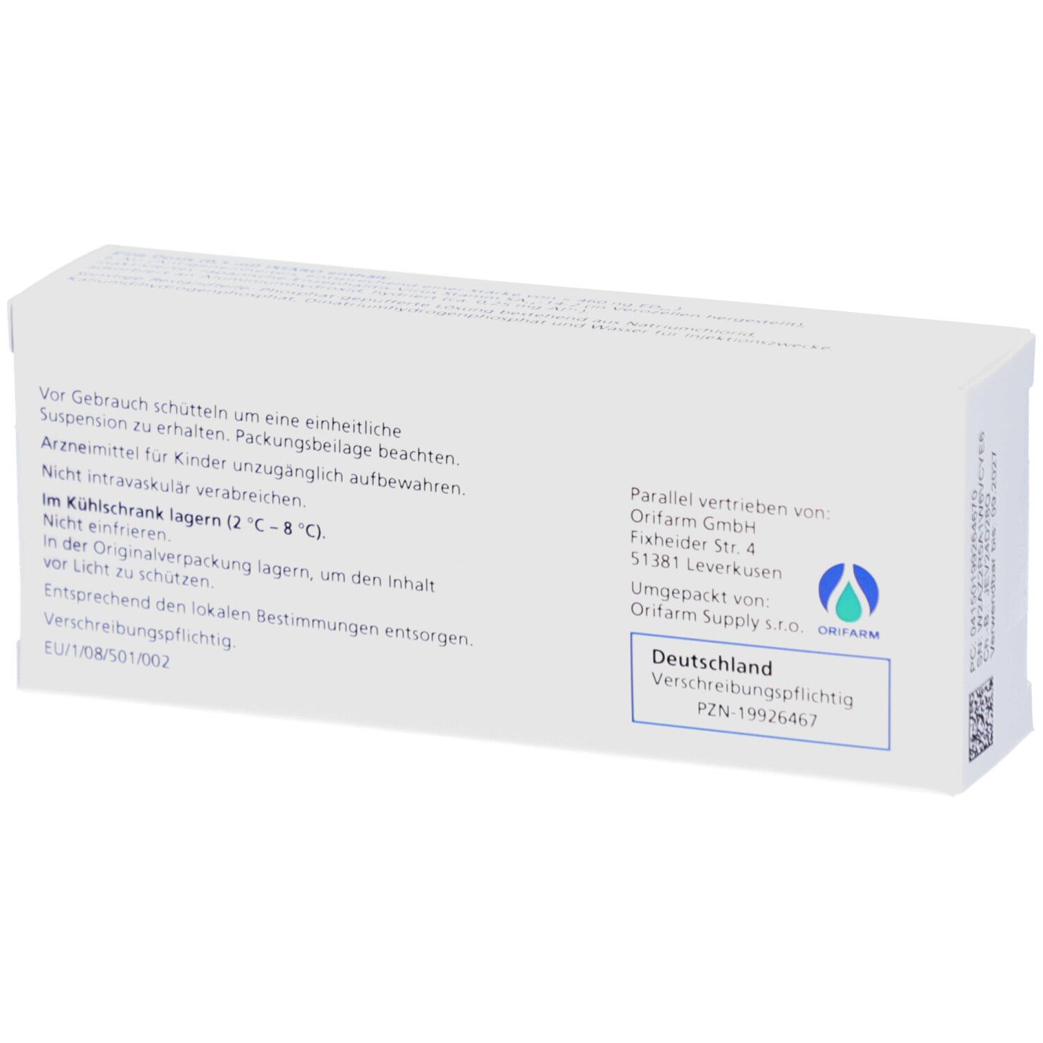 Rückseite der IXIARO Verpackung. Textinformationen, Herstellerangaben, und ein QR-Code. Deutschland-Kennzeichnung.