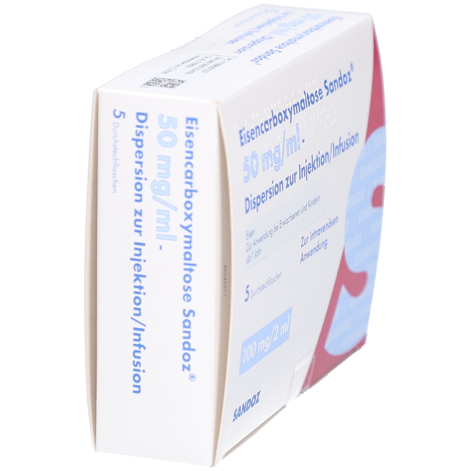 Schräg gestellte Verpackung von Eisencarboxymaltose Sandoz. Aufschrift: 50 mg/ml, Dispersion zur Injektion/Infusion. Weiß mit roter Grafik.