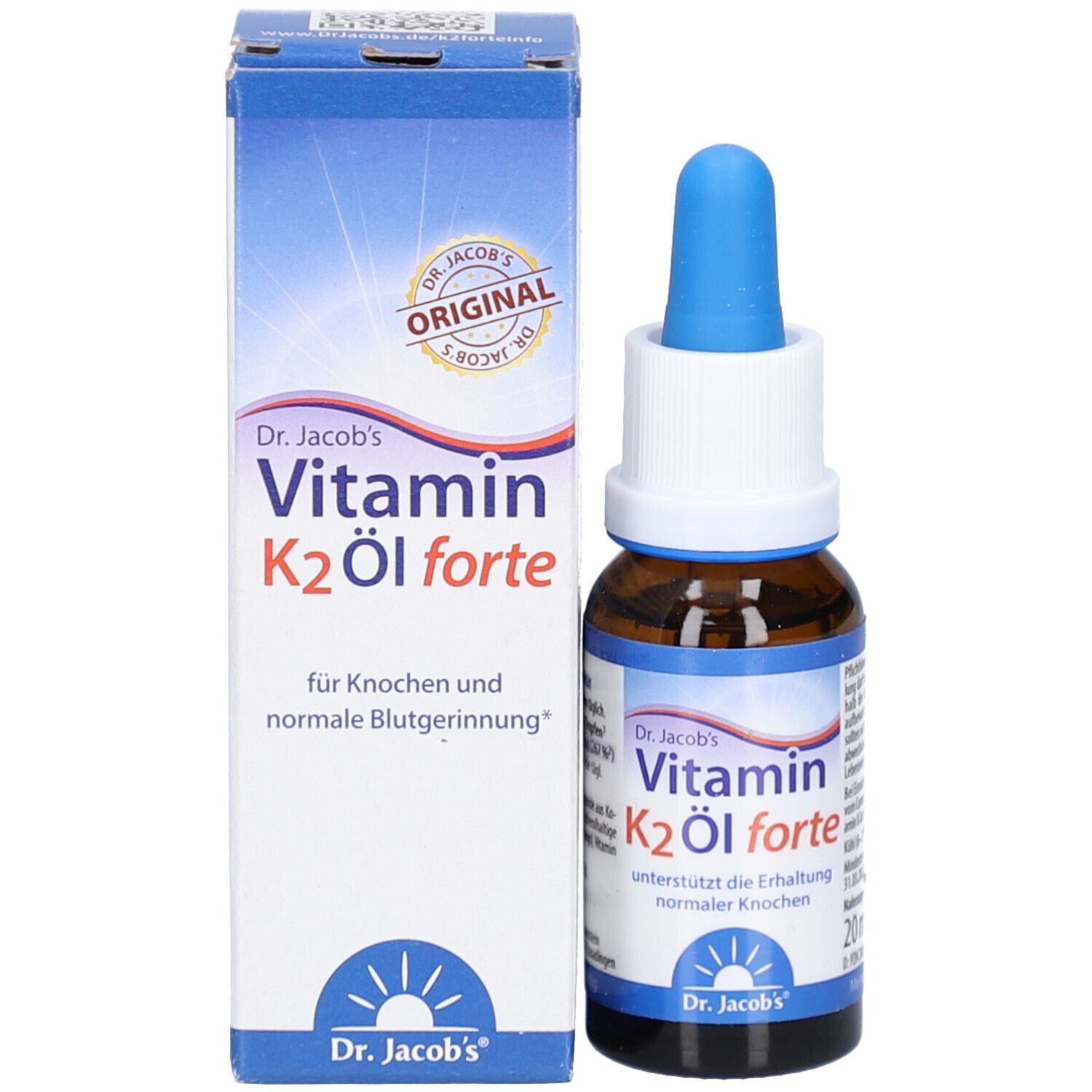 Produkt und Verpackung. Braune Glasflasche mit blauem Tropfer und Karton. Aufschrift: Vitamin K2 Öl forte, Dr. Jacob's.