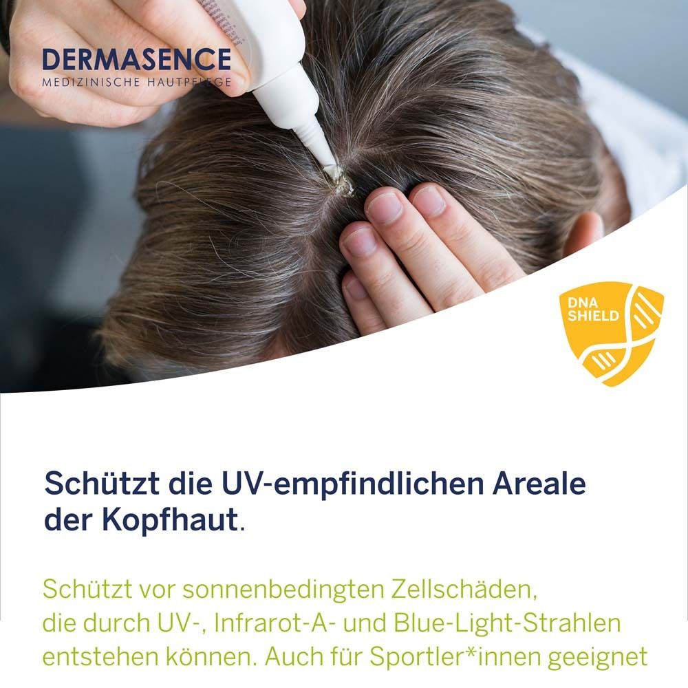 Person trägt Sonnencreme auf die Kopfhaut auf. Produktname und DNA-Schild-Logo.