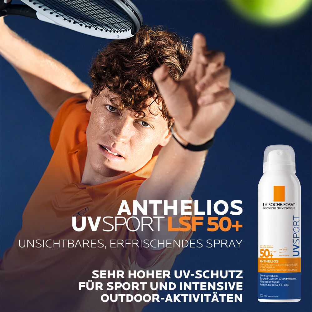La Roche Posay Anthelios UV Sport Sonnenspray LSF 50+. Hoher UV-Schutz für Sport und intensive Outdoor-Aktivitäten. Tennisspieler im Hintergrund.