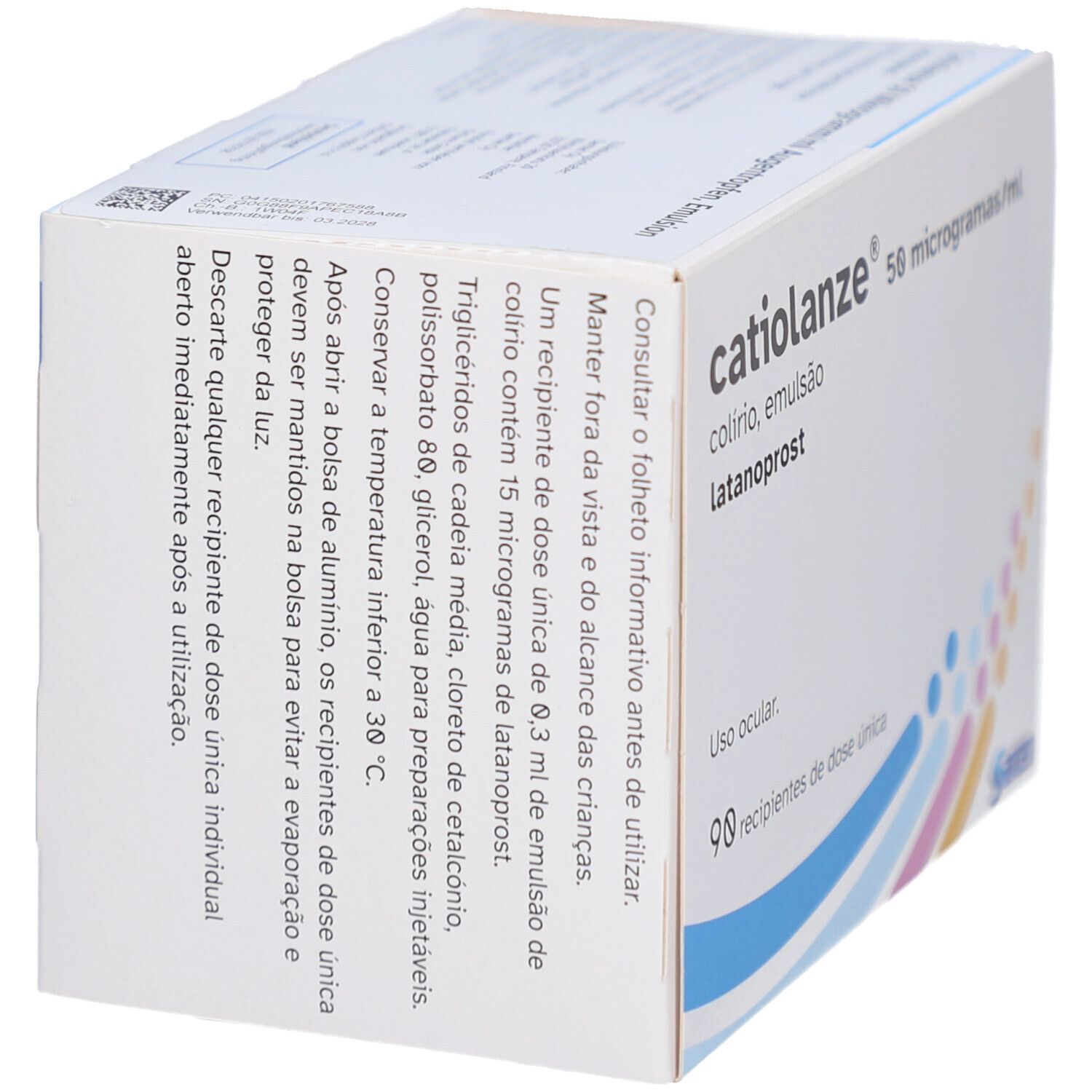 Weiße Faltschachtel mit Produktnamen und Dosierungsangabe. Text auf der Seite. Herstellerlogo unten rechts.